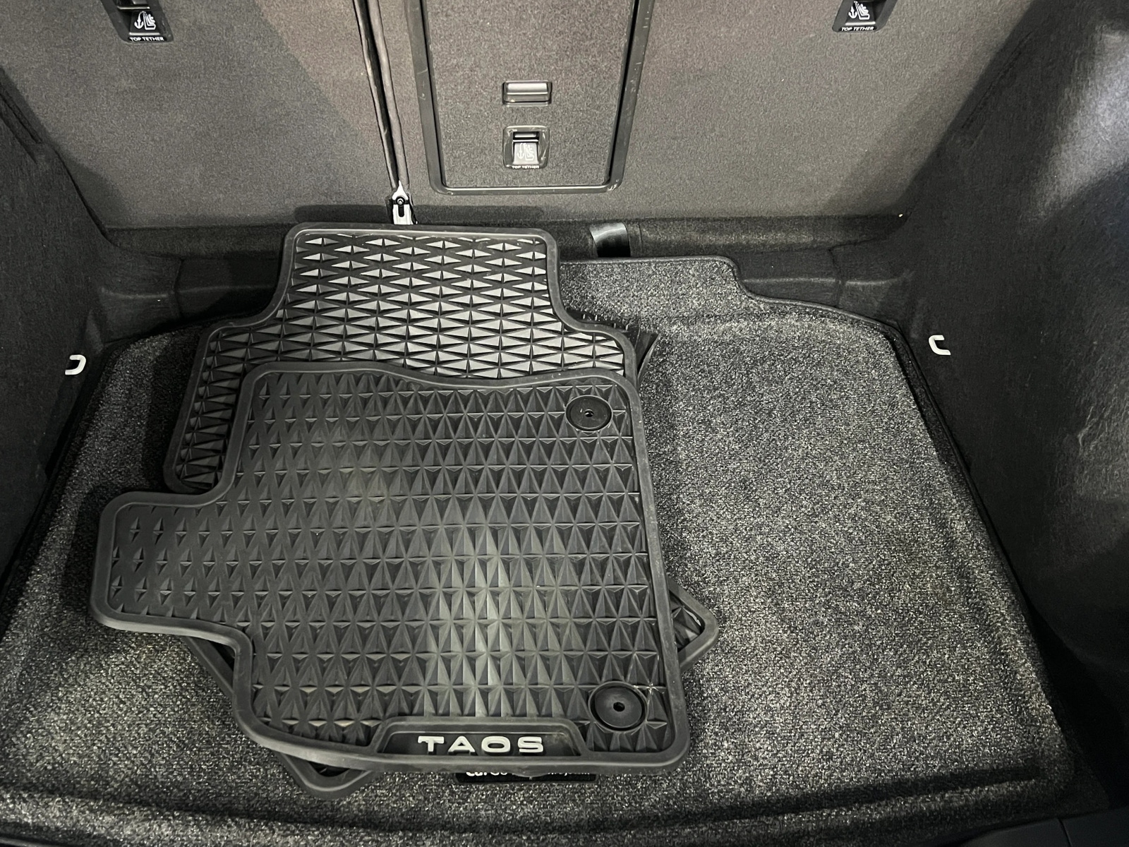 Thumbnail: 2024 Volkswagen Taos - 7