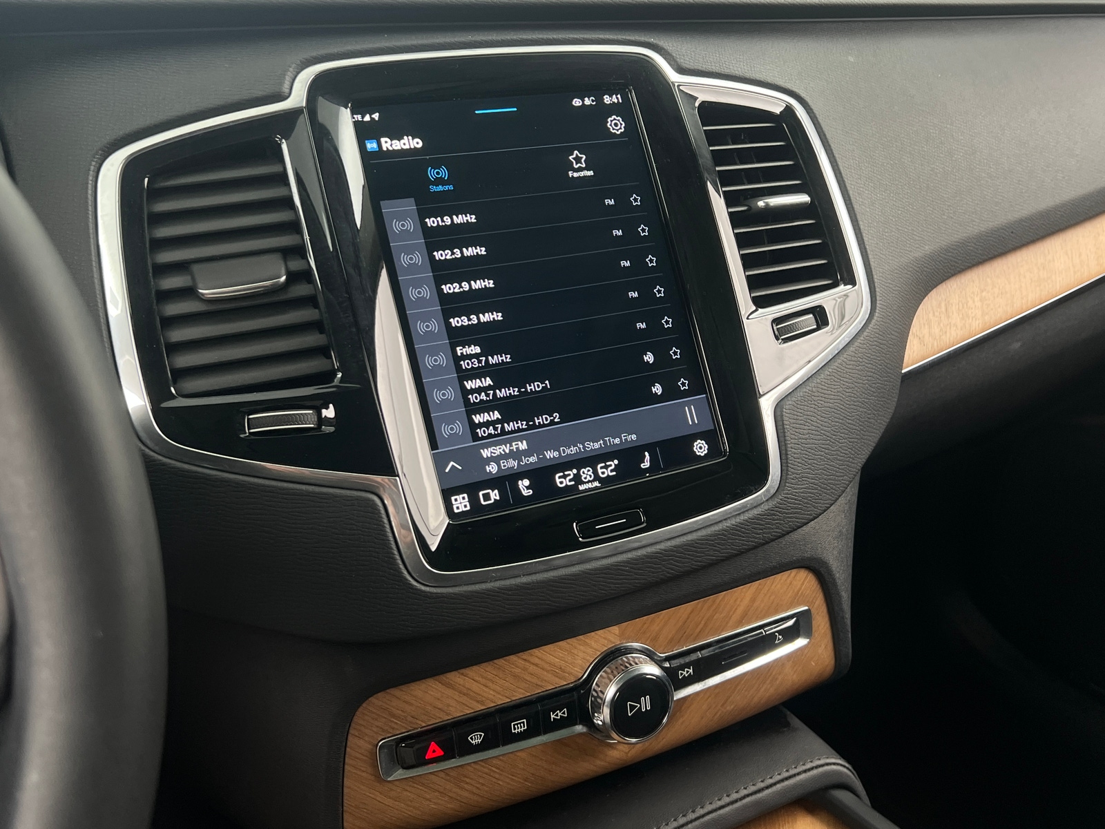 Thumbnail: 2023 Volvo XC90 - 3