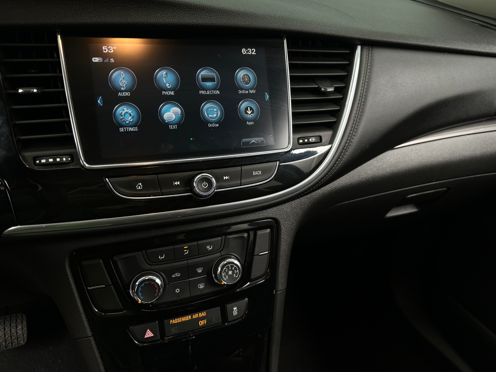 Thumbnail: 2020 Buick Encore - 4