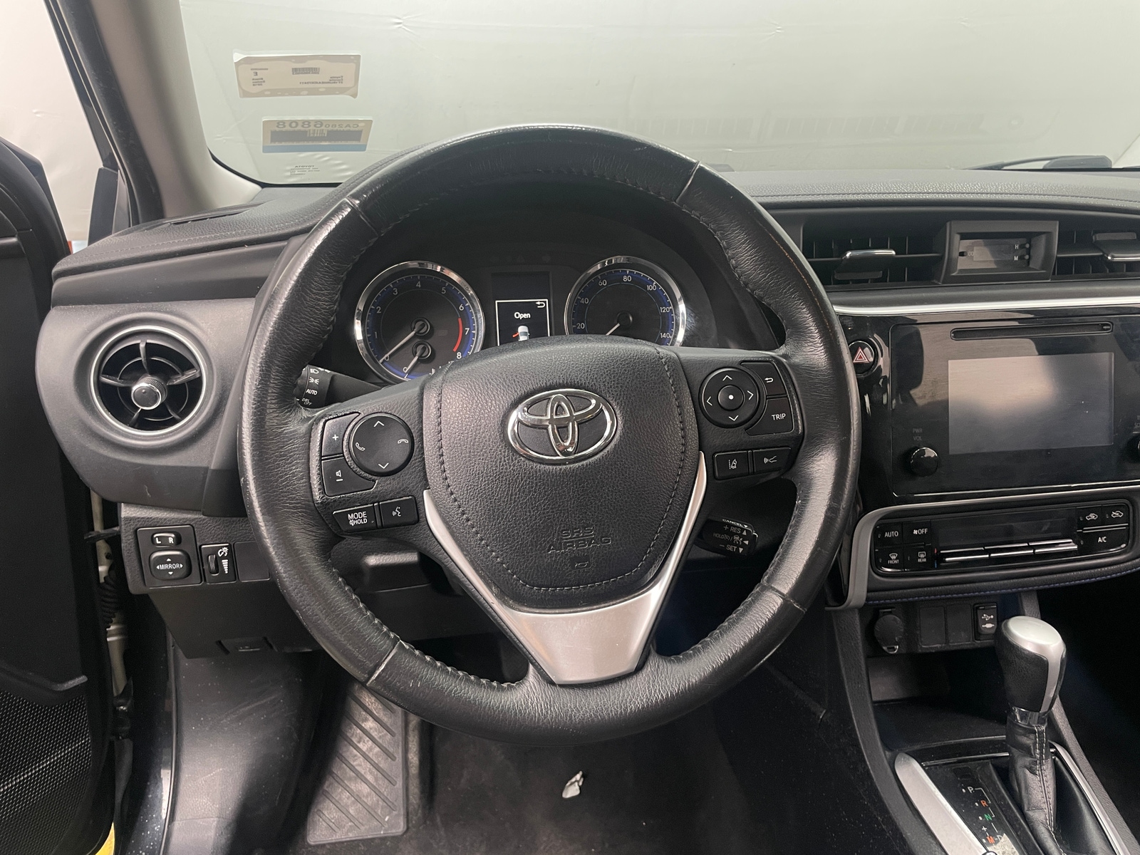 Thumbnail: 2018 Toyota Corolla - 5