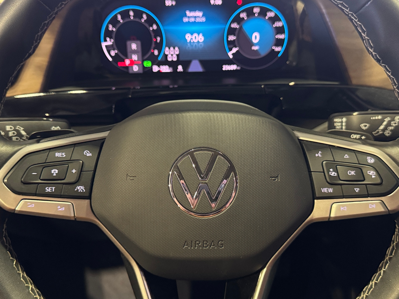 Thumbnail: 2024 Volkswagen Atlas - 4