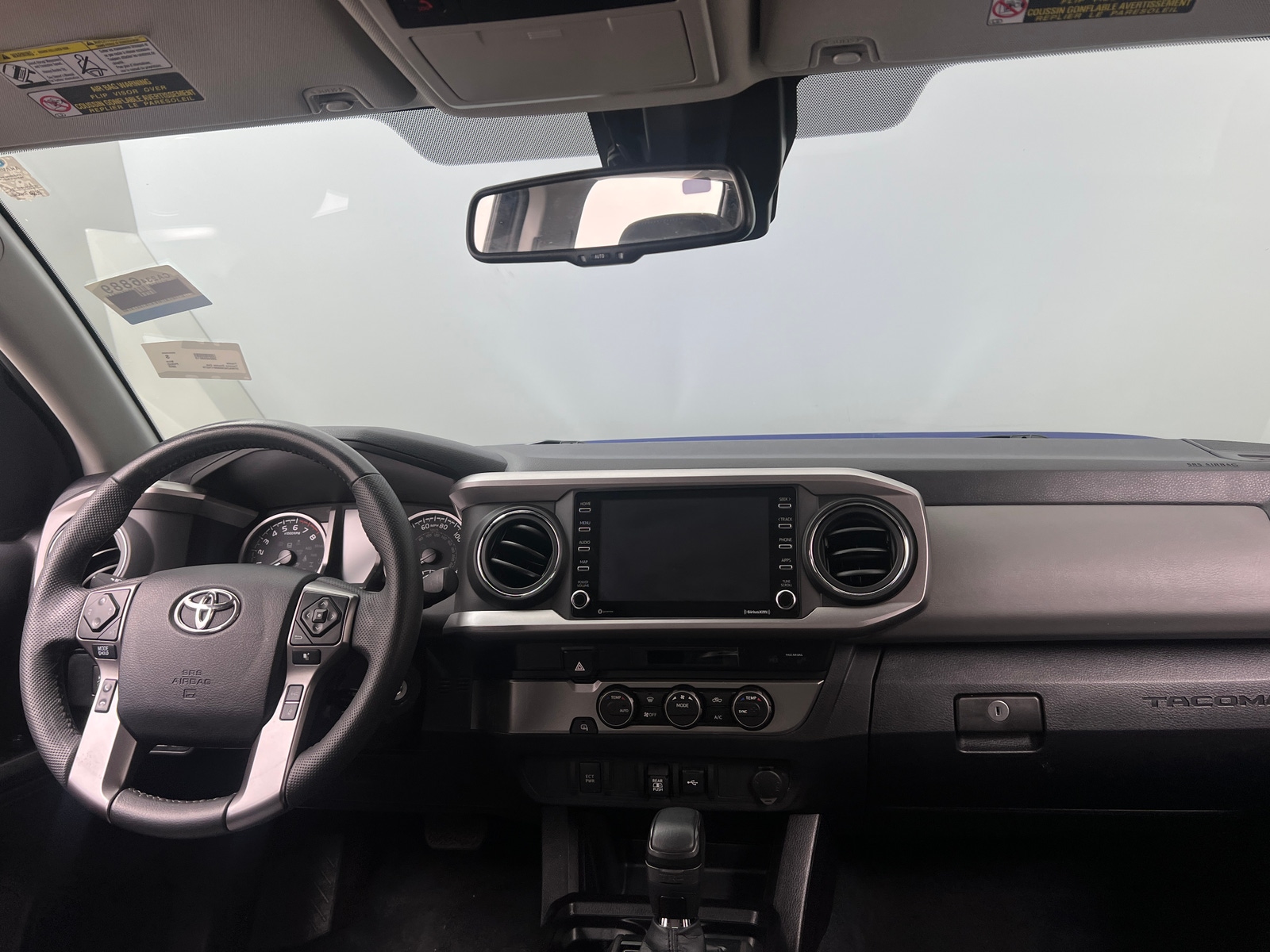 Thumbnail: 2022 Toyota Tacoma - 3
