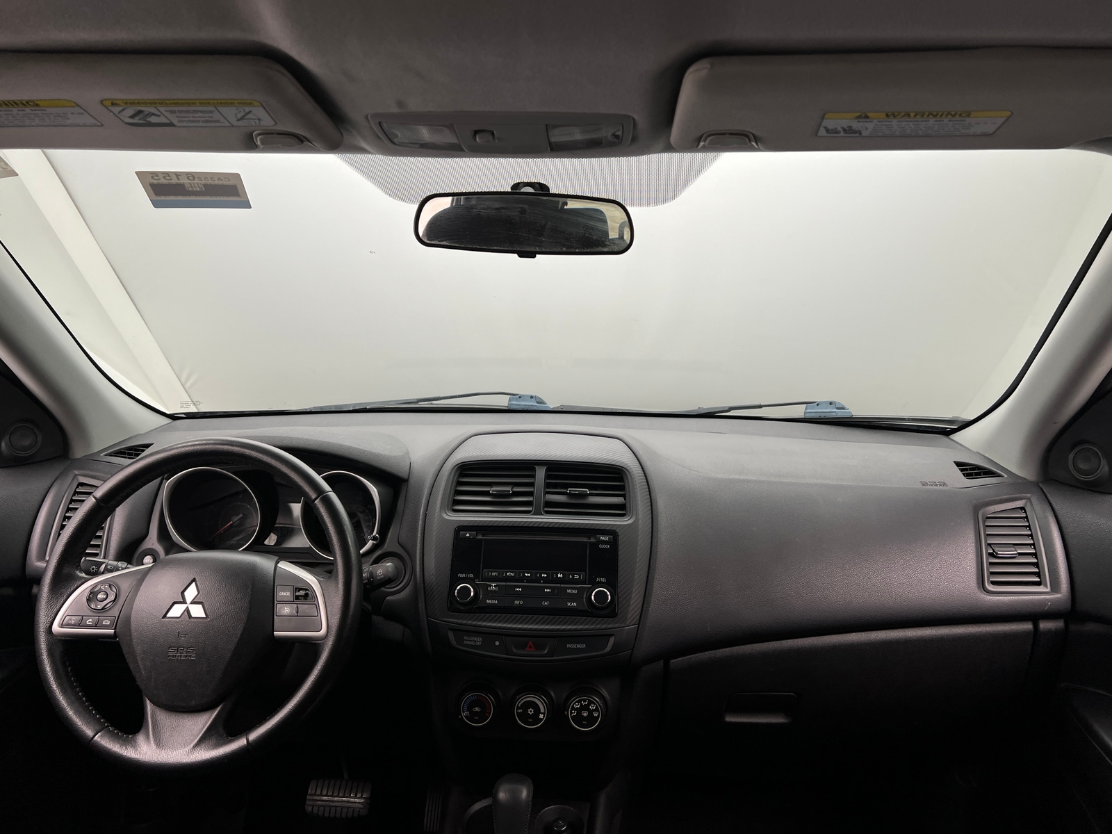 Thumbnail: 2015 Mitsubishi Outlander Sport - 3