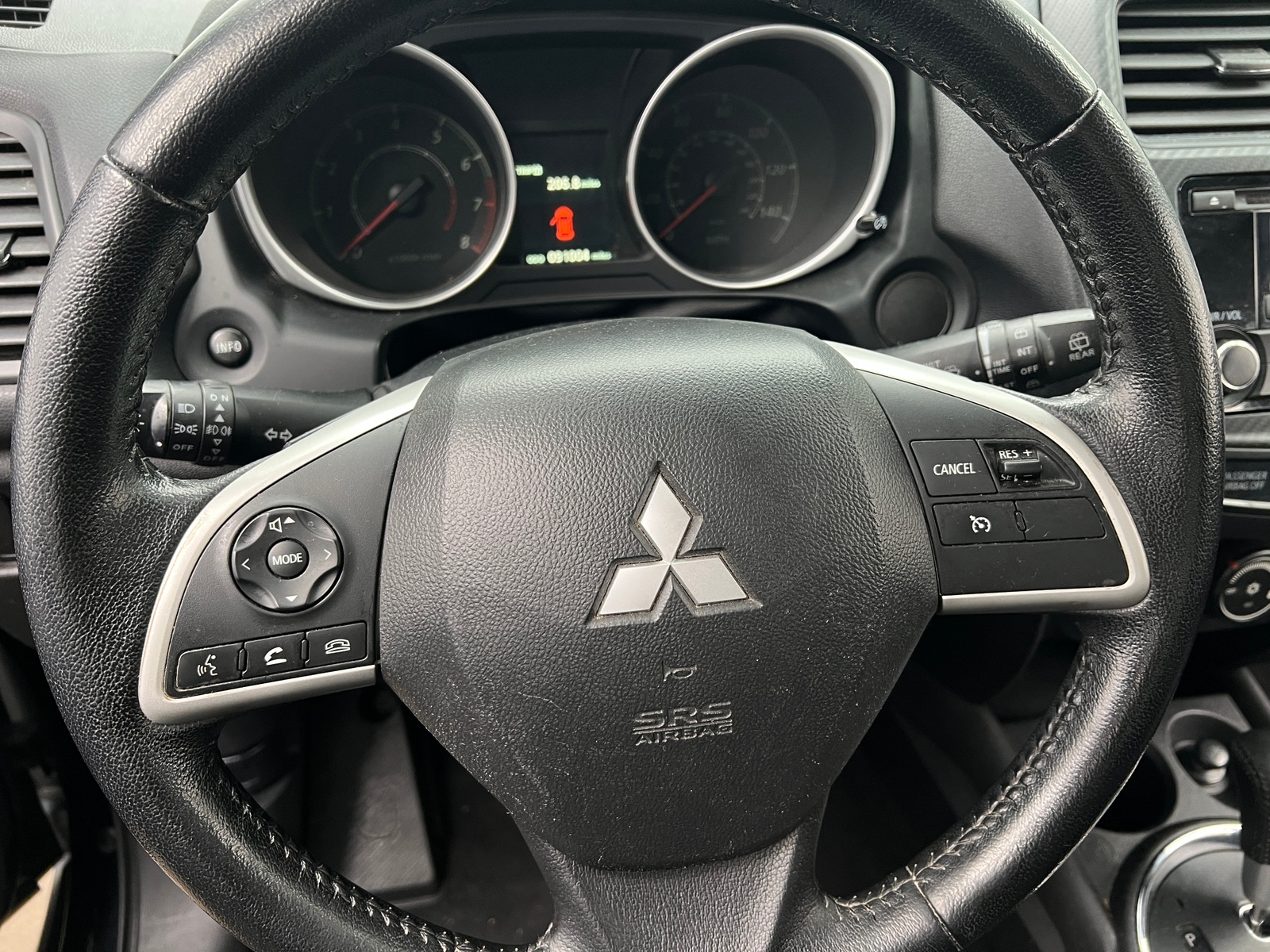 Thumbnail: 2015 Mitsubishi Outlander Sport - 5
