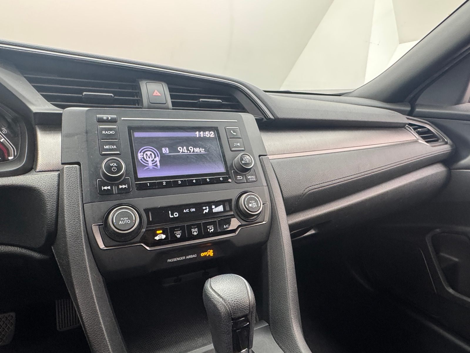 Thumbnail: 2017 Honda Civic - 4