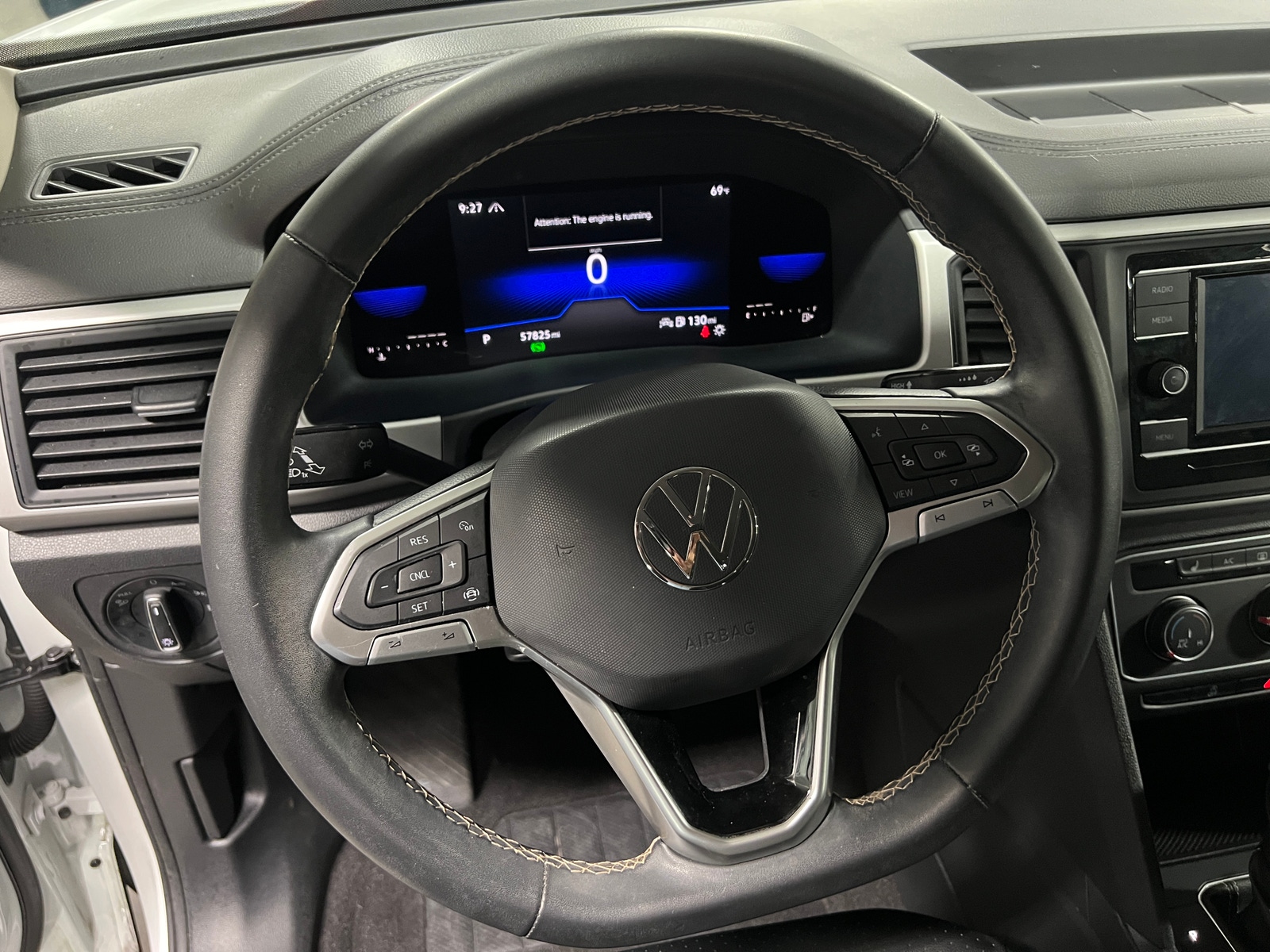 Thumbnail: 2022 Volkswagen Atlas - 4