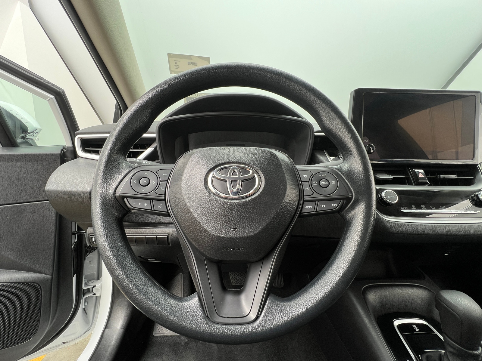 Thumbnail: 2025 Toyota Corolla - 5