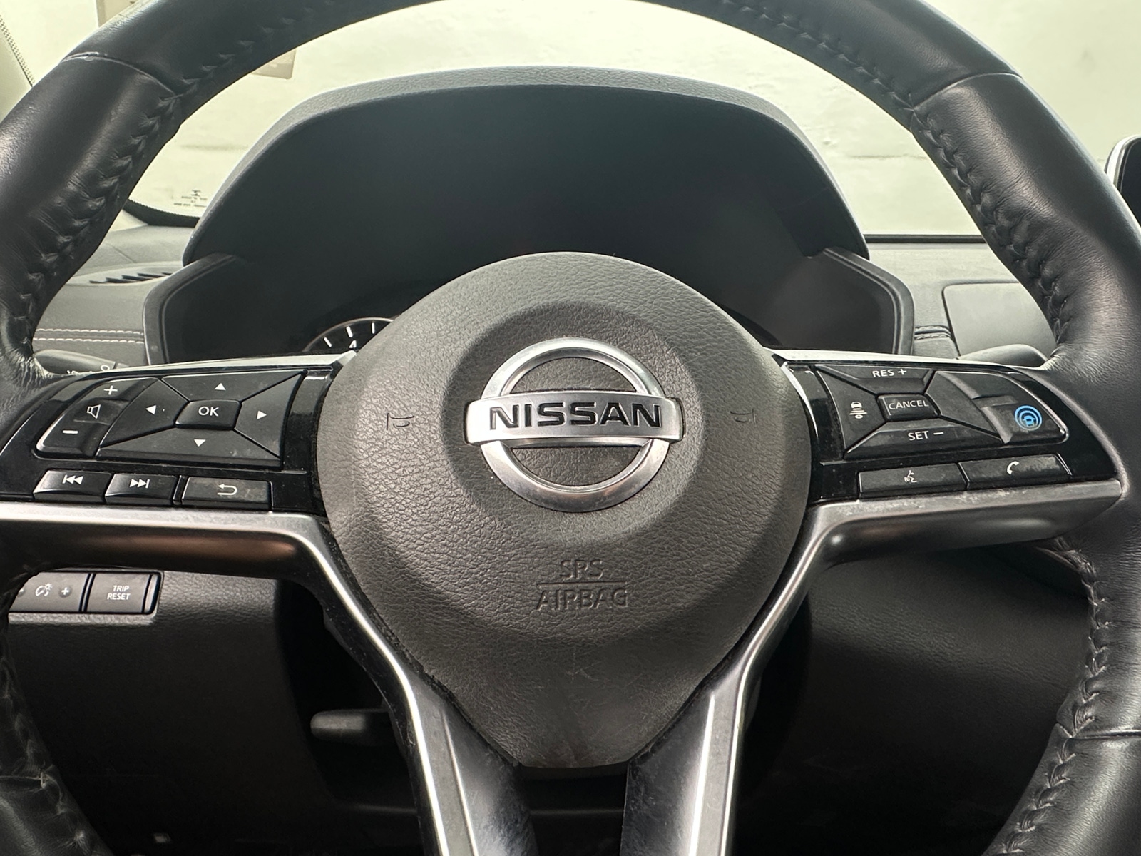 Thumbnail: 2019 Nissan Altima - 5