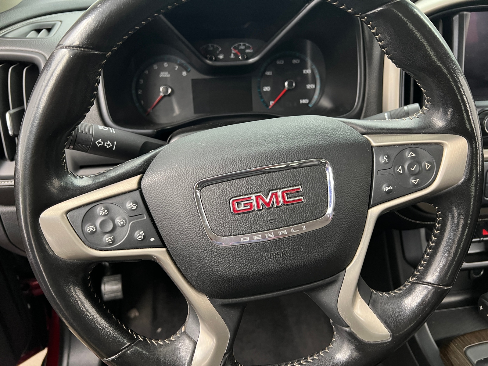 Thumbnail: 2020 GMC Canyon - 4