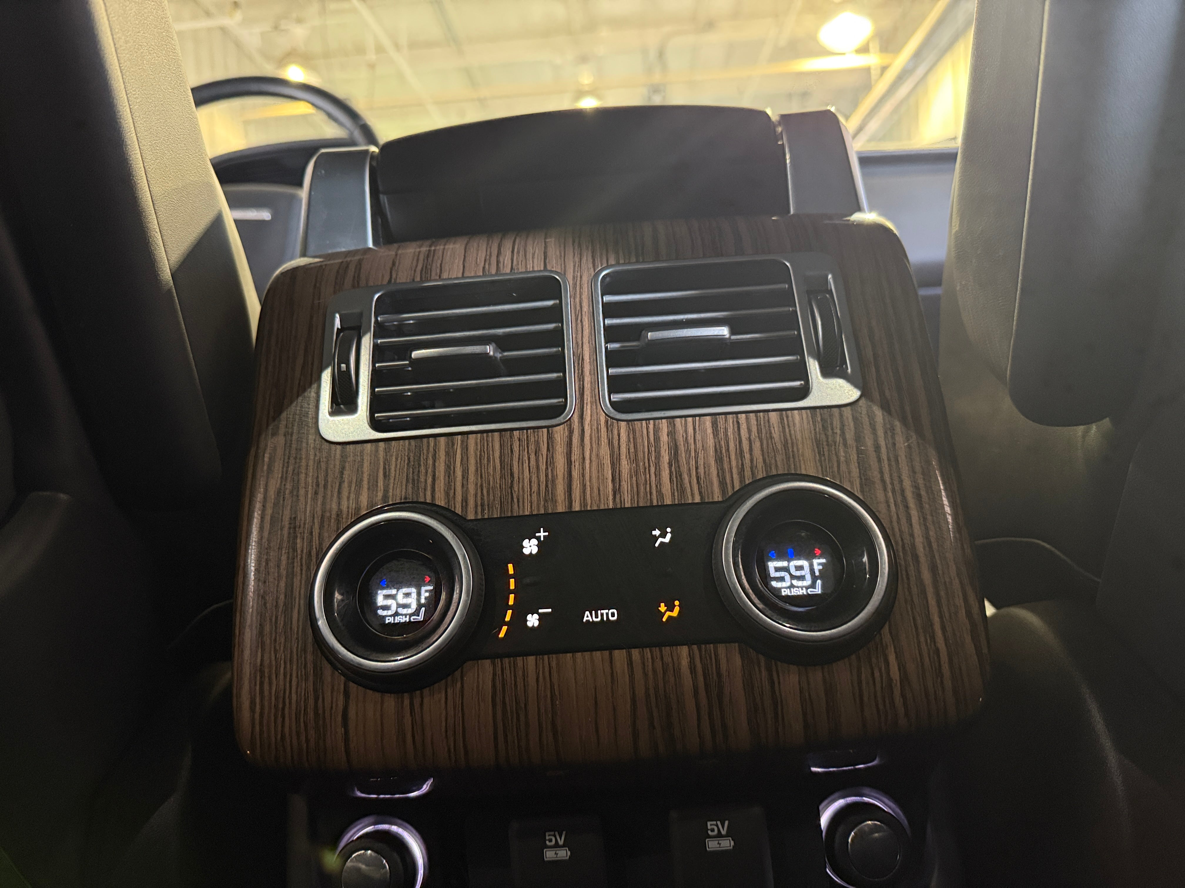 2018 Land Rover Range Rover Supercharged - Photo 3