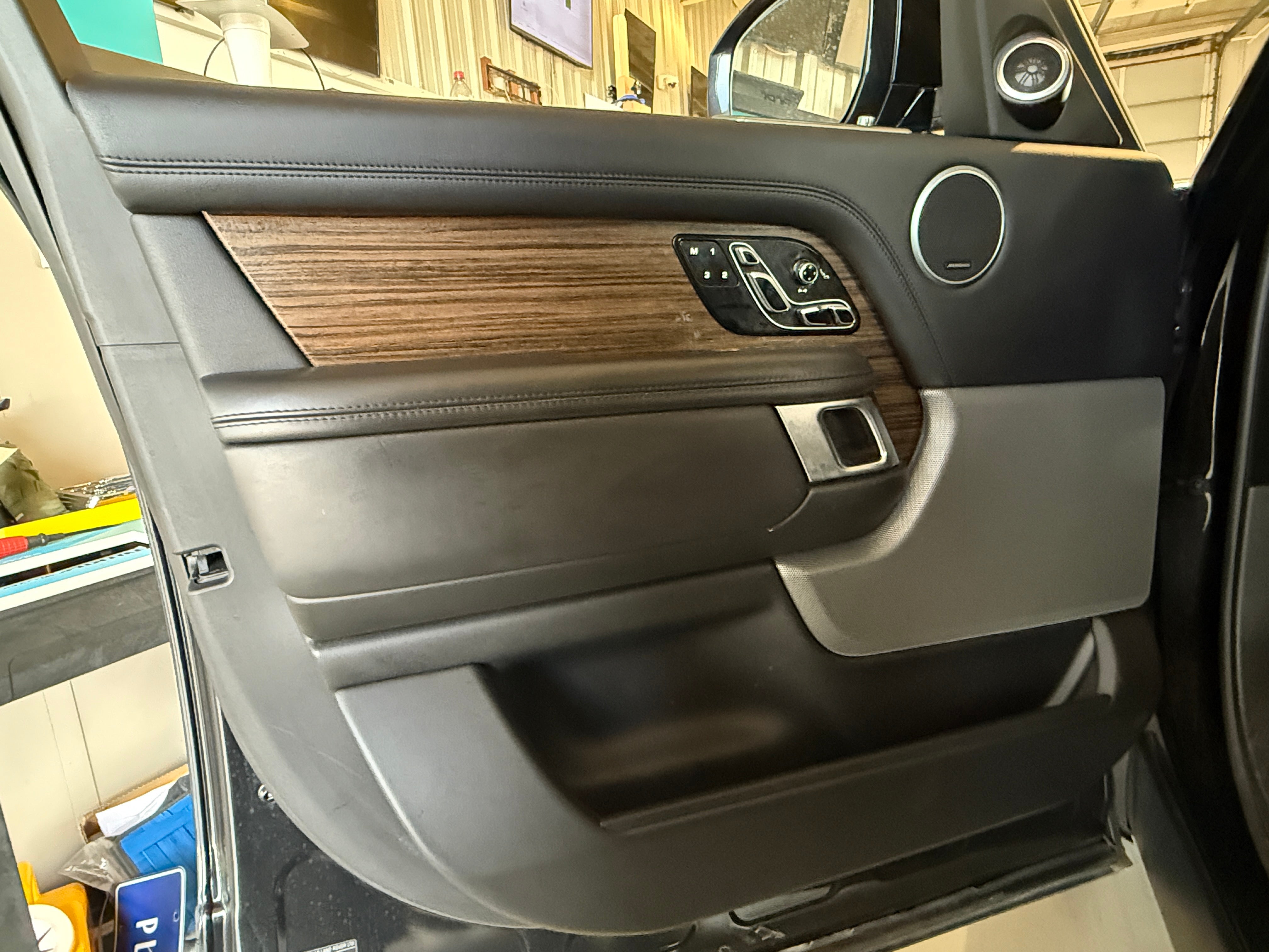 2018 Land Rover Range Rover Supercharged - Photo 2
