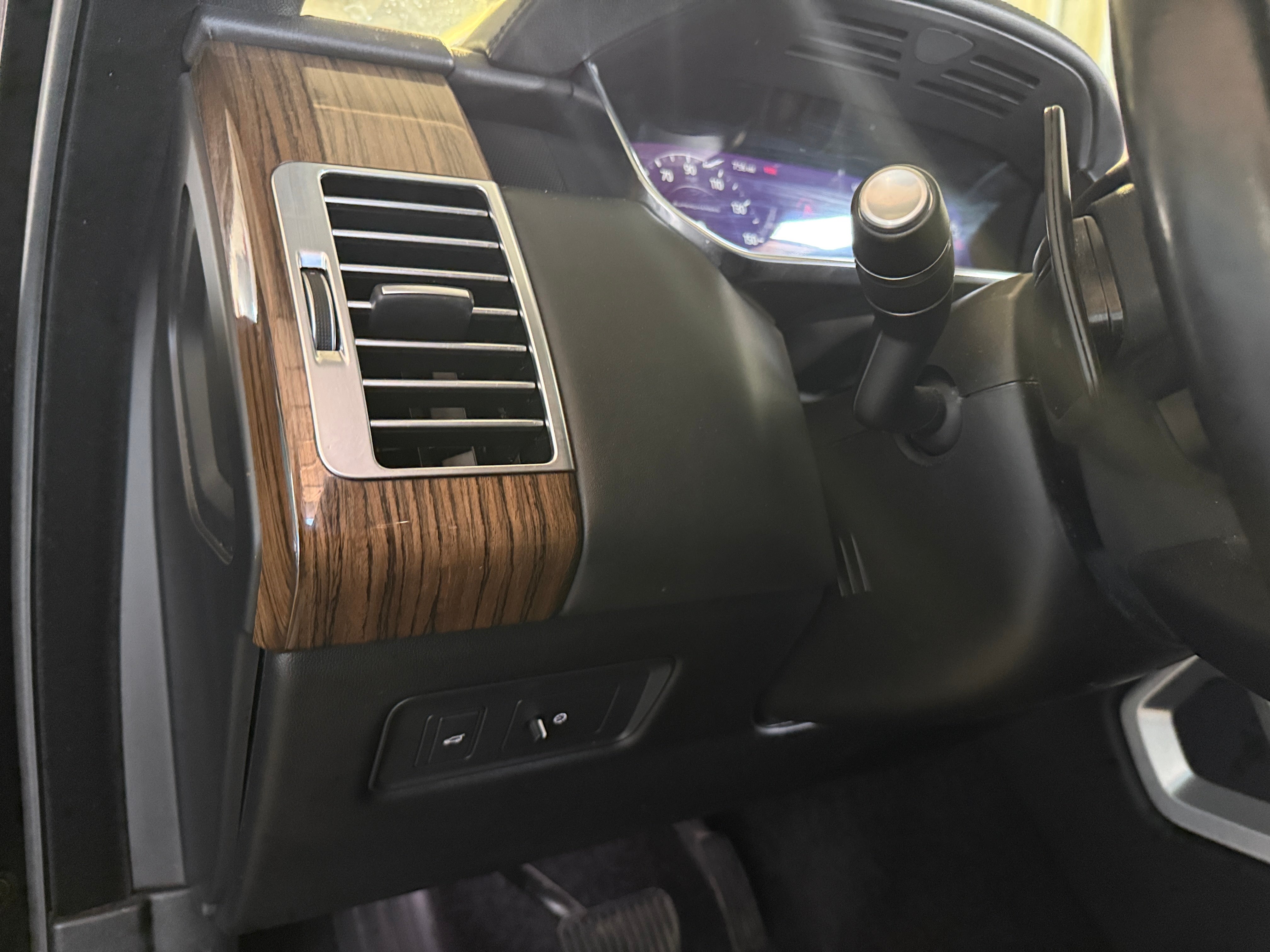 2018 Land Rover Range Rover Supercharged - Photo 13