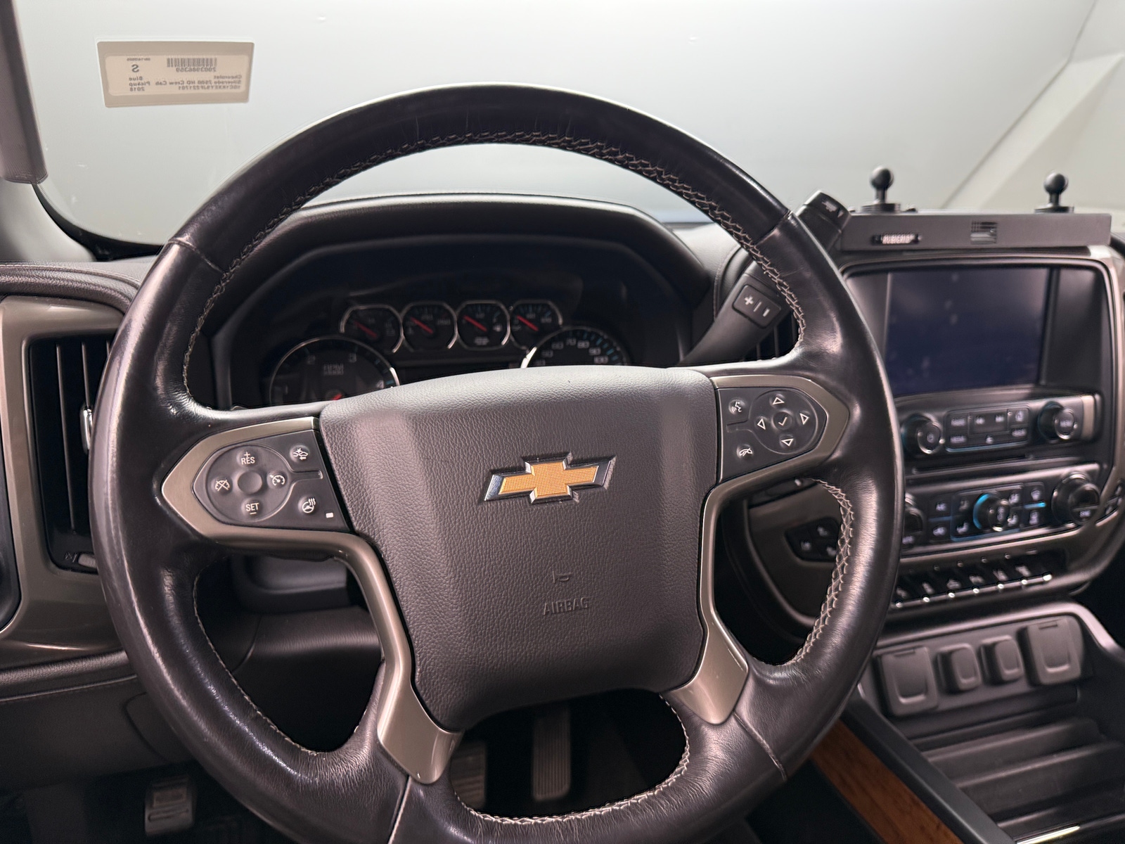 Thumbnail: 2018 Chevrolet Silverado 2500 - 4