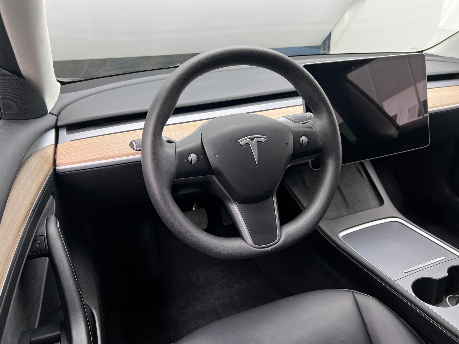 Thumbnail: 2023 Tesla Model 3 - 4