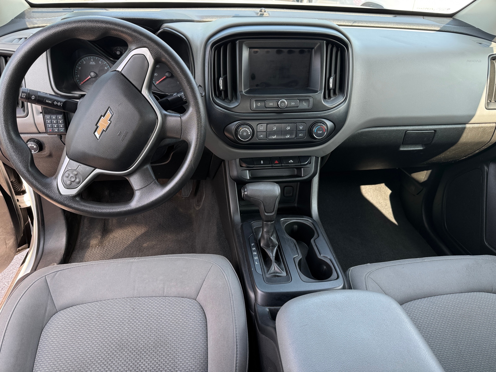 Thumbnail: 2020 Chevrolet Colorado - 3
