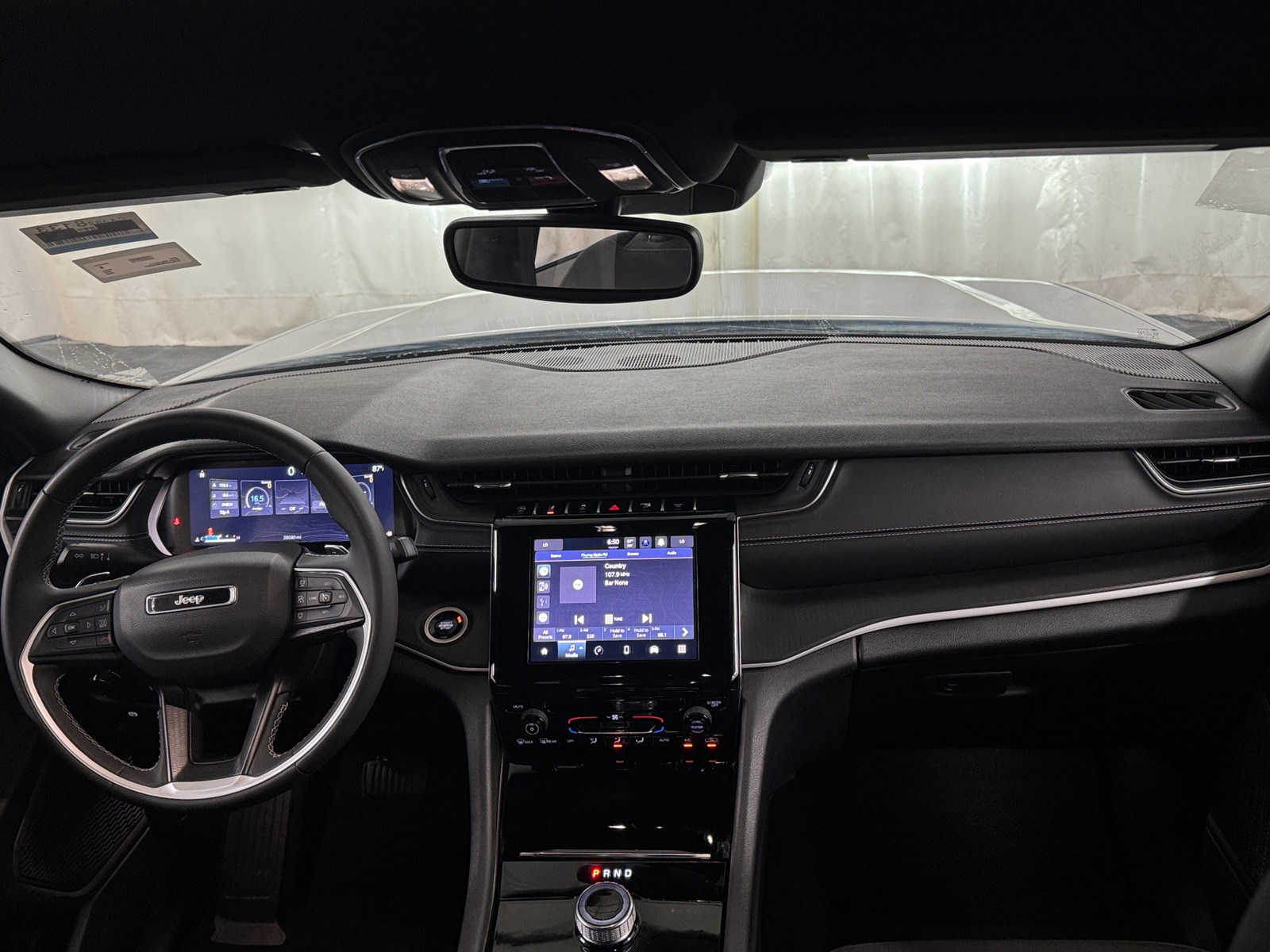 Thumbnail: 2024 Jeep Grand Cherokee L - 3