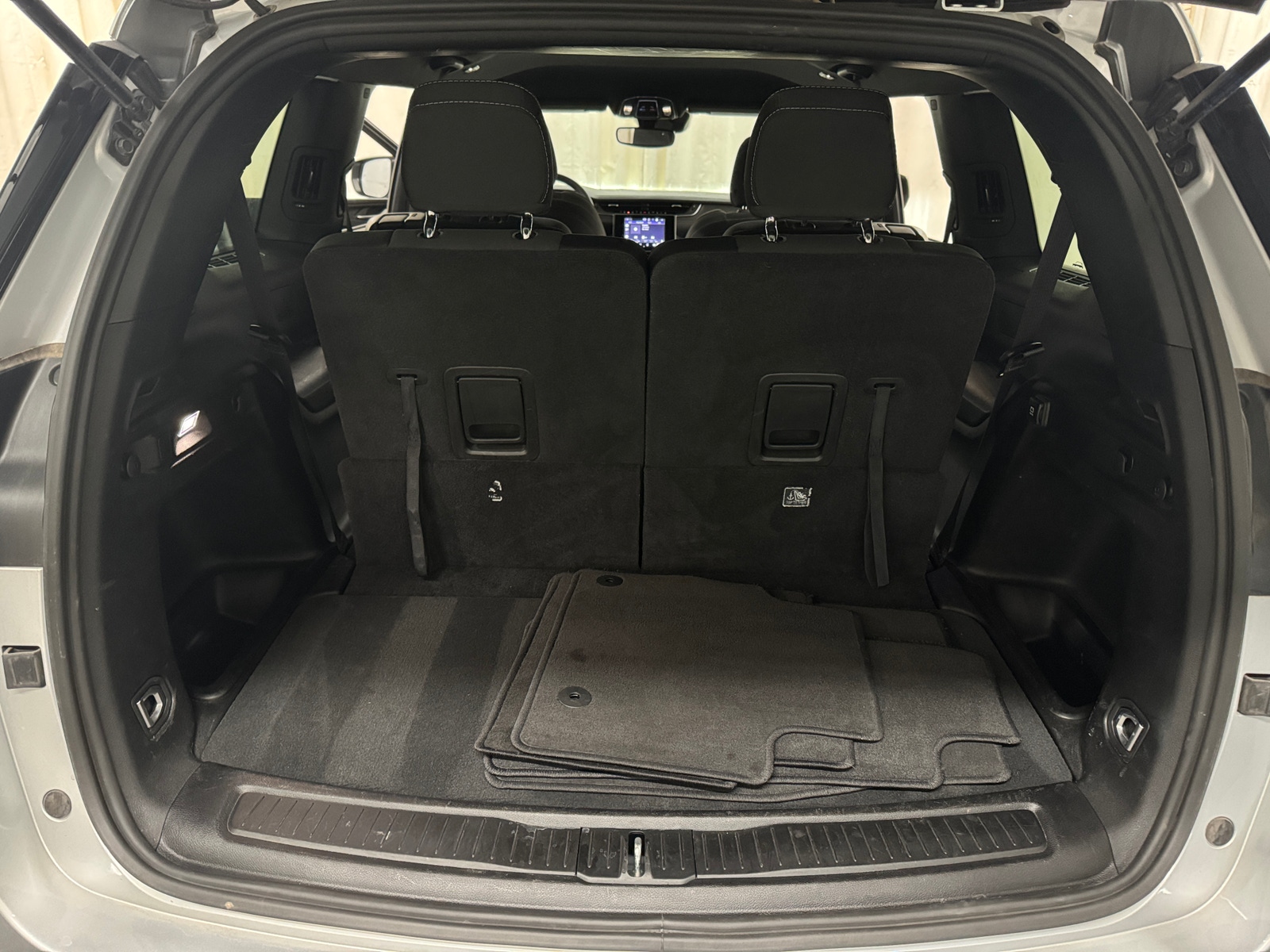 Thumbnail: 2024 Jeep Grand Cherokee L - 7