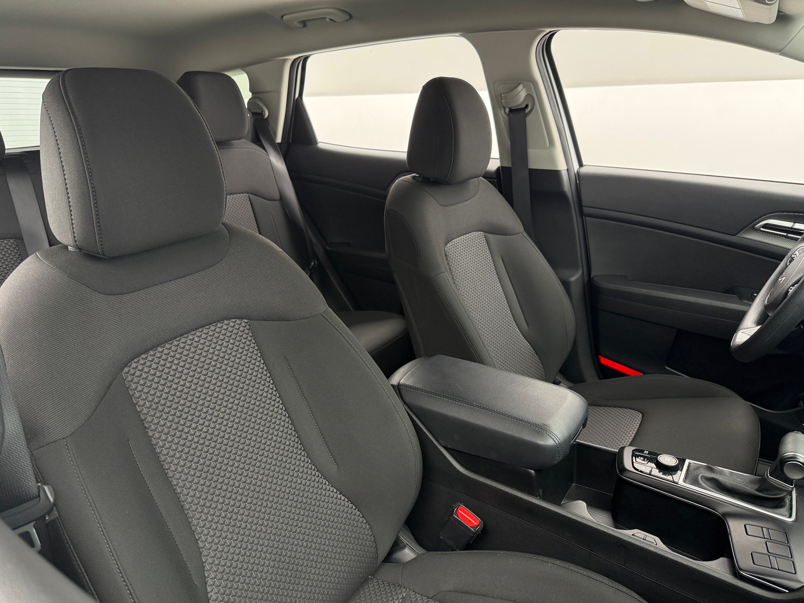 Thumbnail: 2023 Kia Sportage - 2
