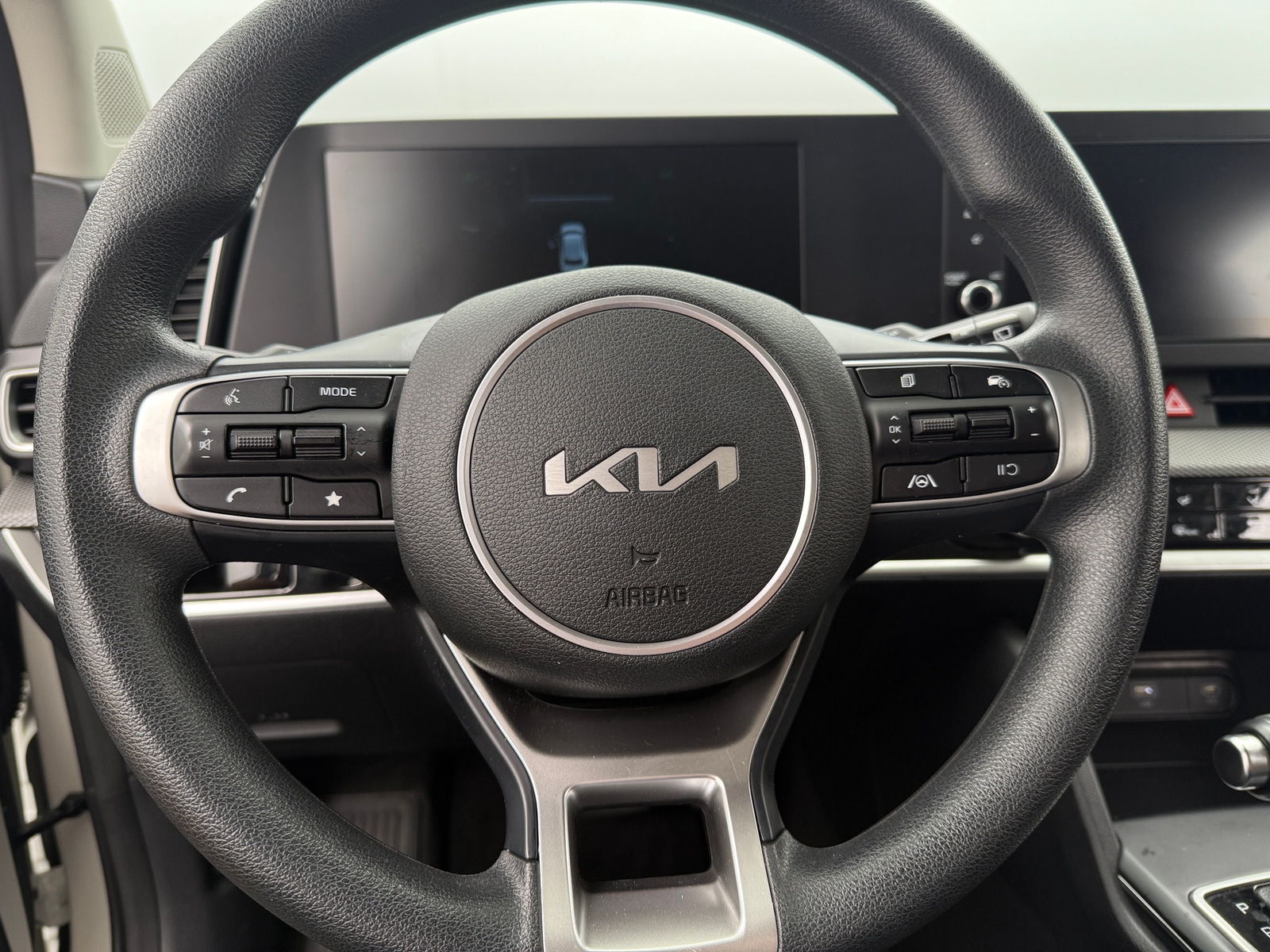 Thumbnail: 2023 Kia Sportage - 5