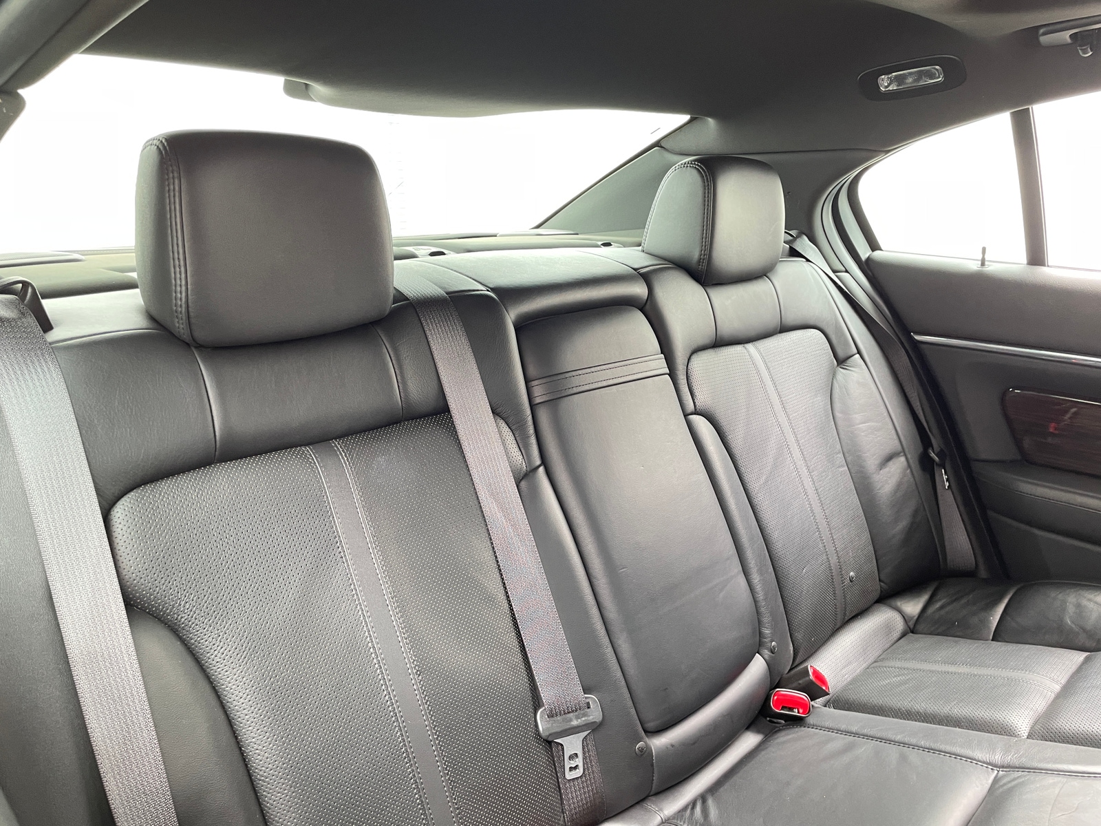 Thumbnail: 2011 Lincoln MKS - 5