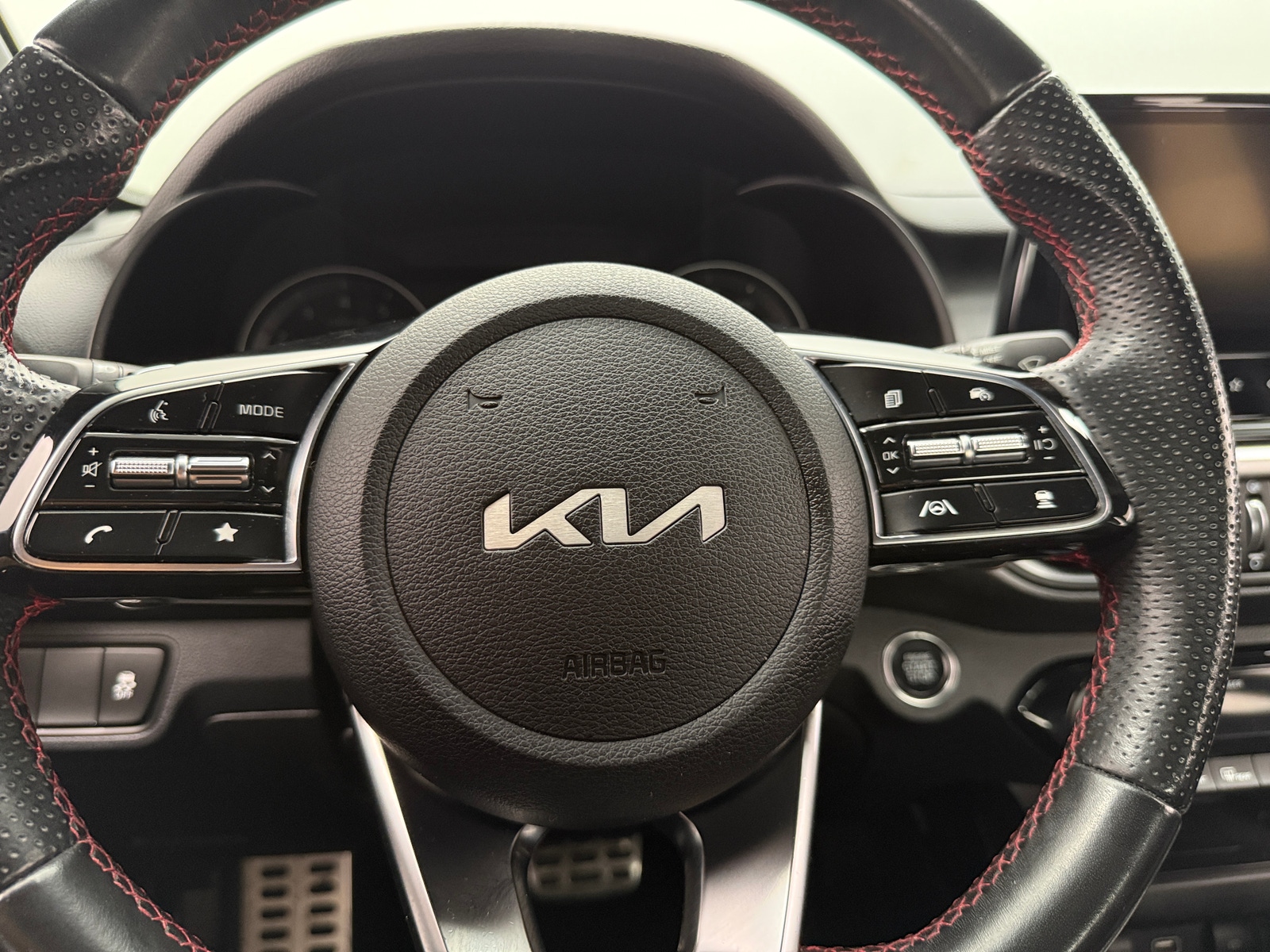 Thumbnail: 2022 Kia Forte - 5