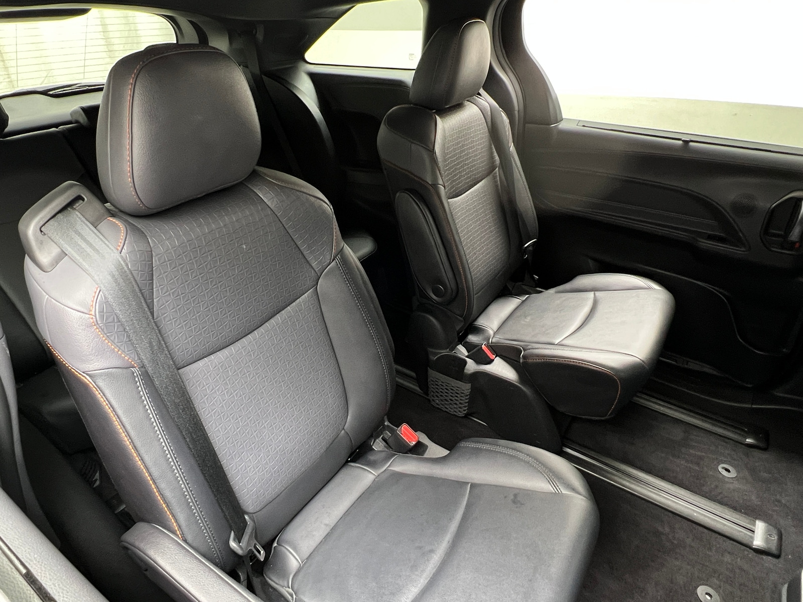 Thumbnail: 2021 Toyota Sienna - 5