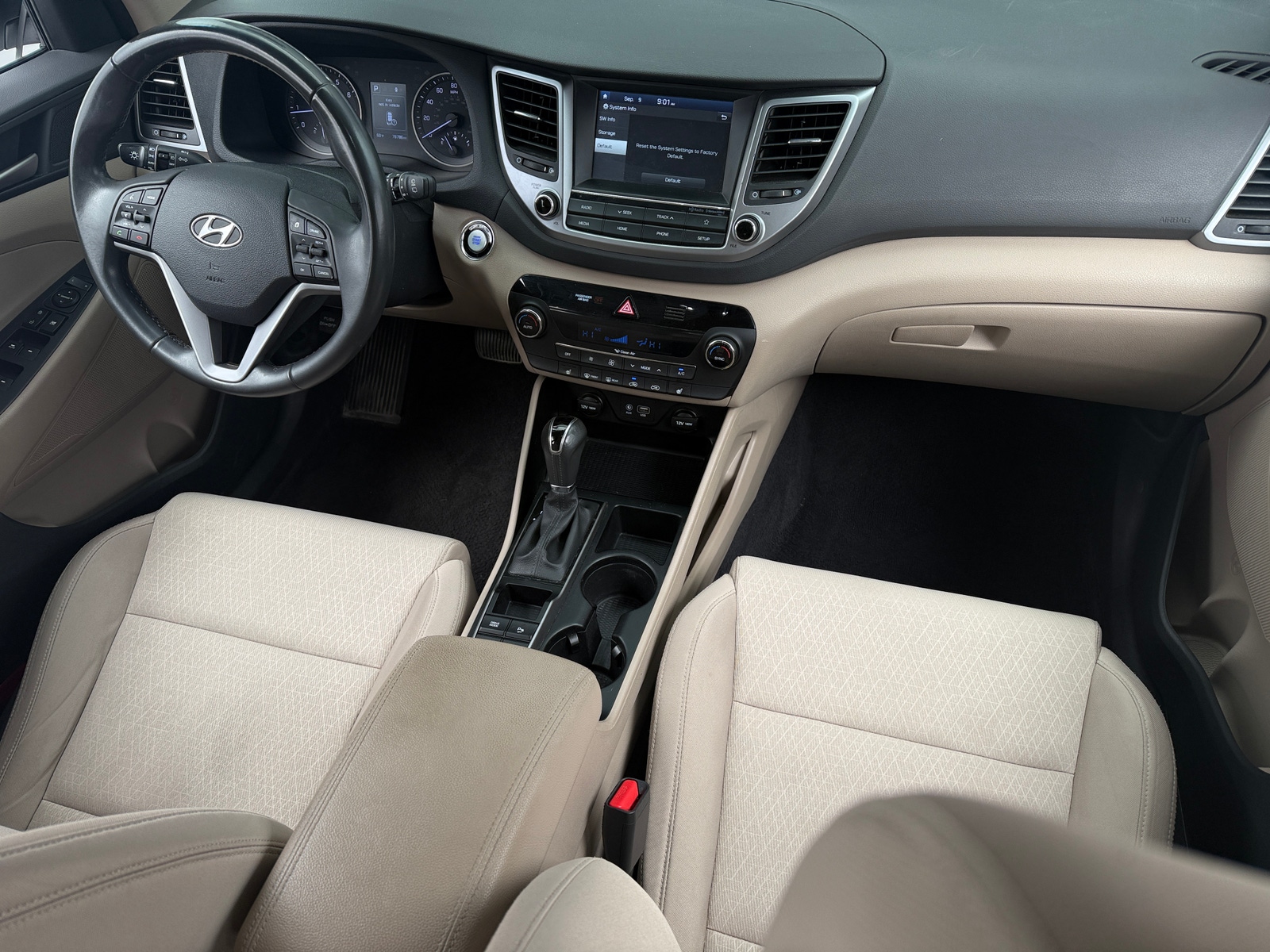 Thumbnail: 2018 Hyundai Tucson - 3