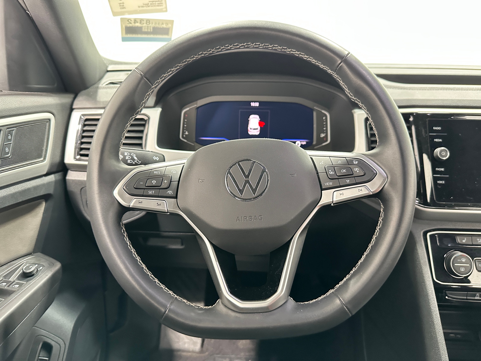 Thumbnail: 2022 Volkswagen Atlas - 4
