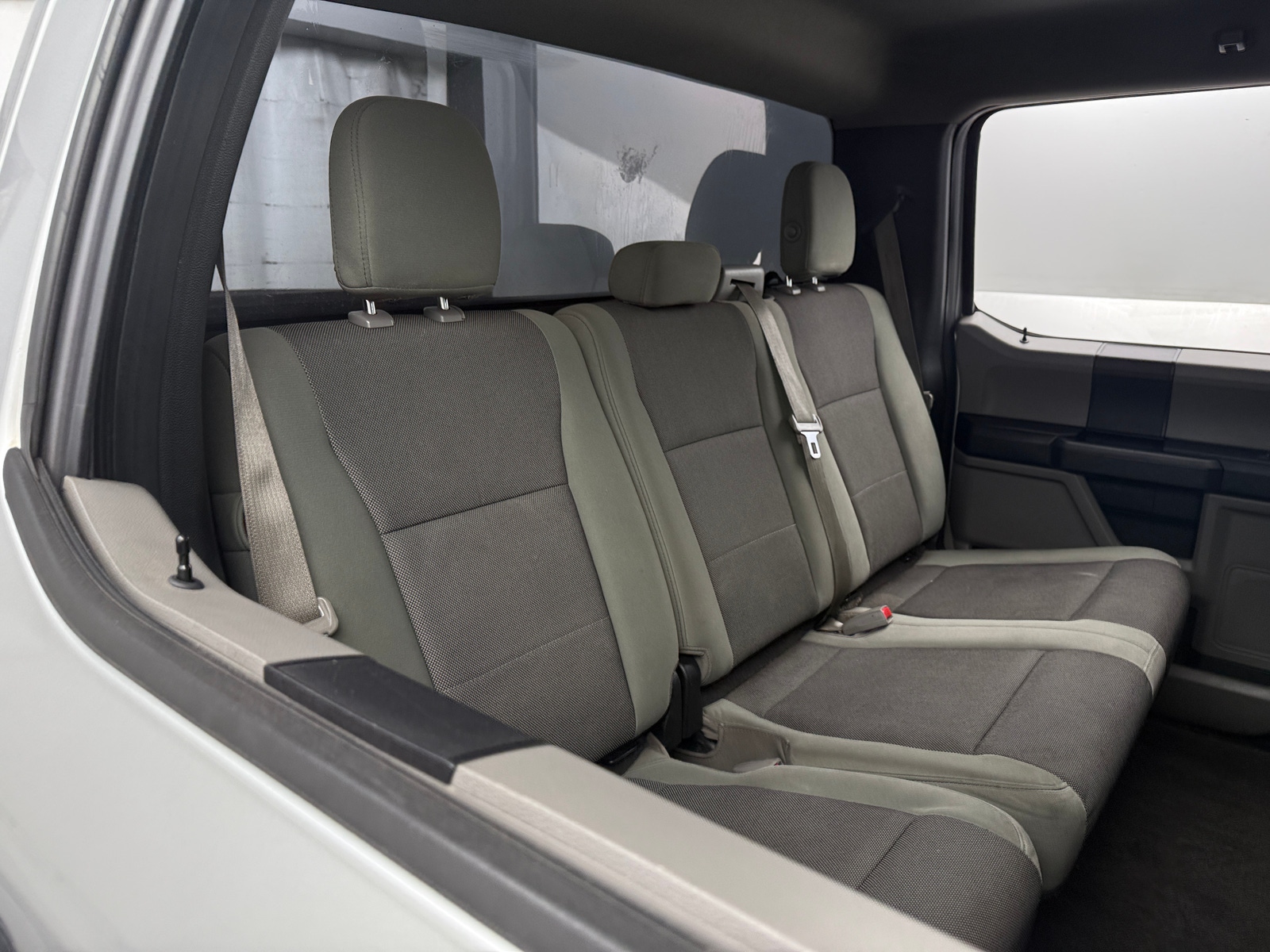 Thumbnail: 2015 Ford Econoline - 6