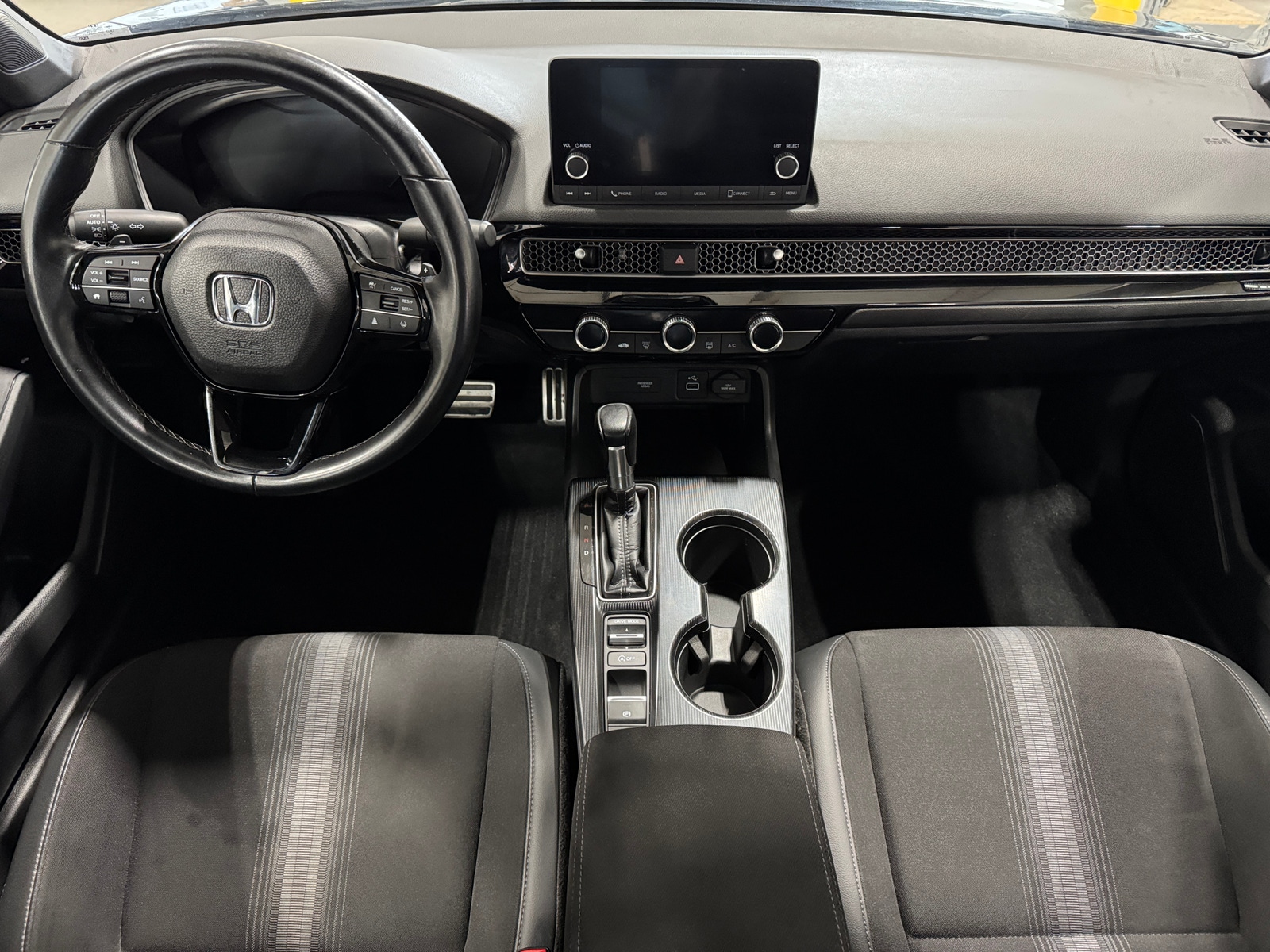 Thumbnail: 2022 Honda Civic - 3