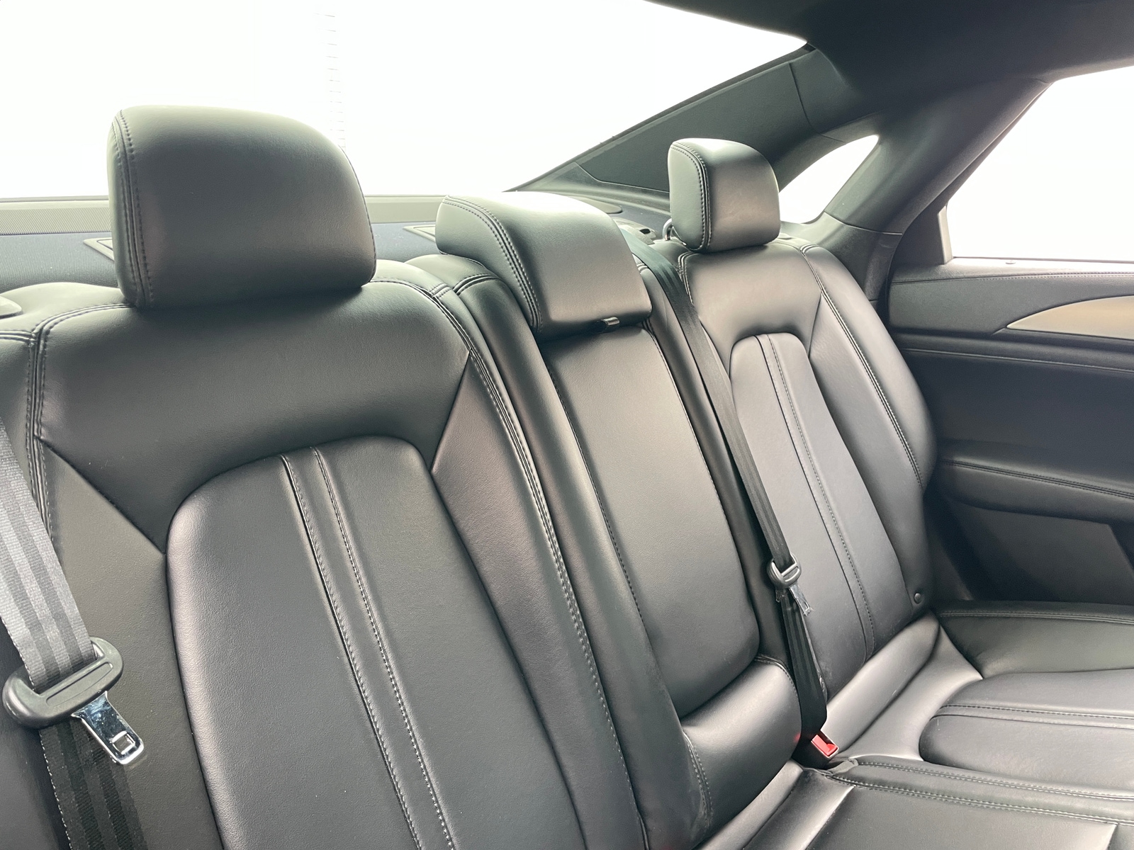 Thumbnail: 2017 Lincoln MKZ - 6