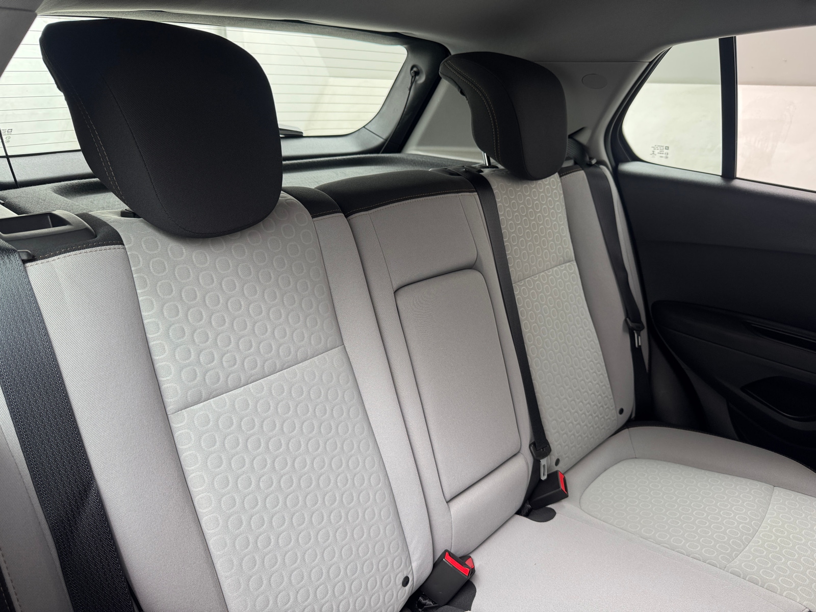 Thumbnail: 2018 Chevrolet Trax - 6