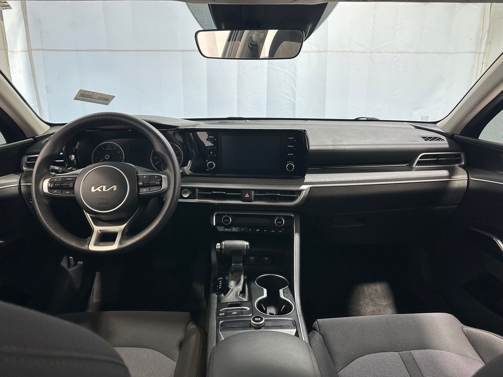 Thumbnail: 2022 Kia K5 - 3
