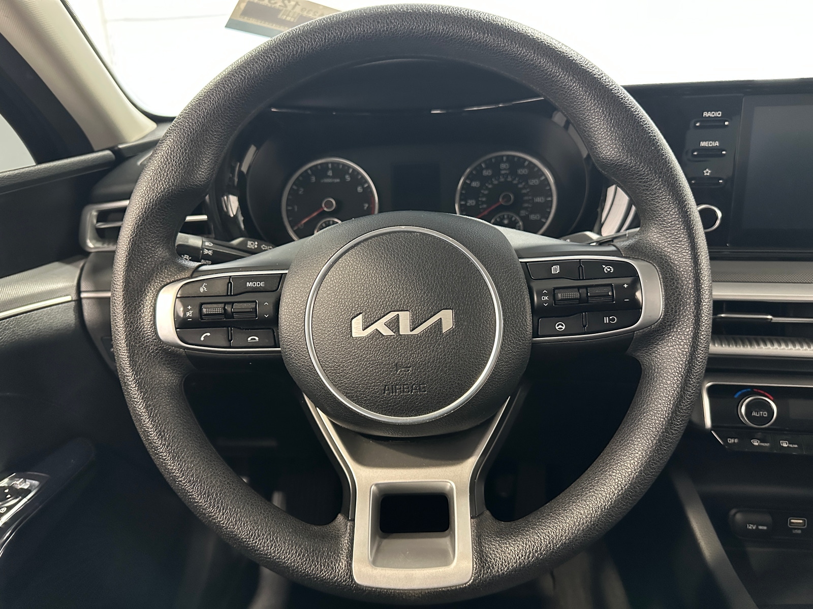 Thumbnail: 2022 Kia K5 - 5