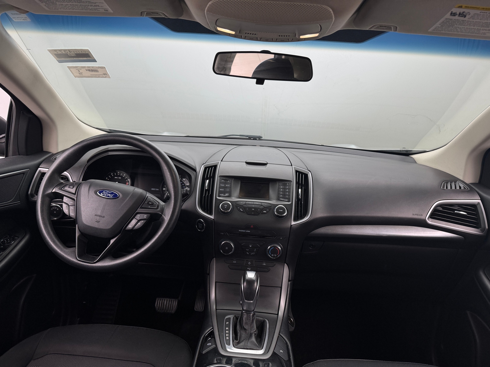 Thumbnail: 2017 Ford Edge - 3