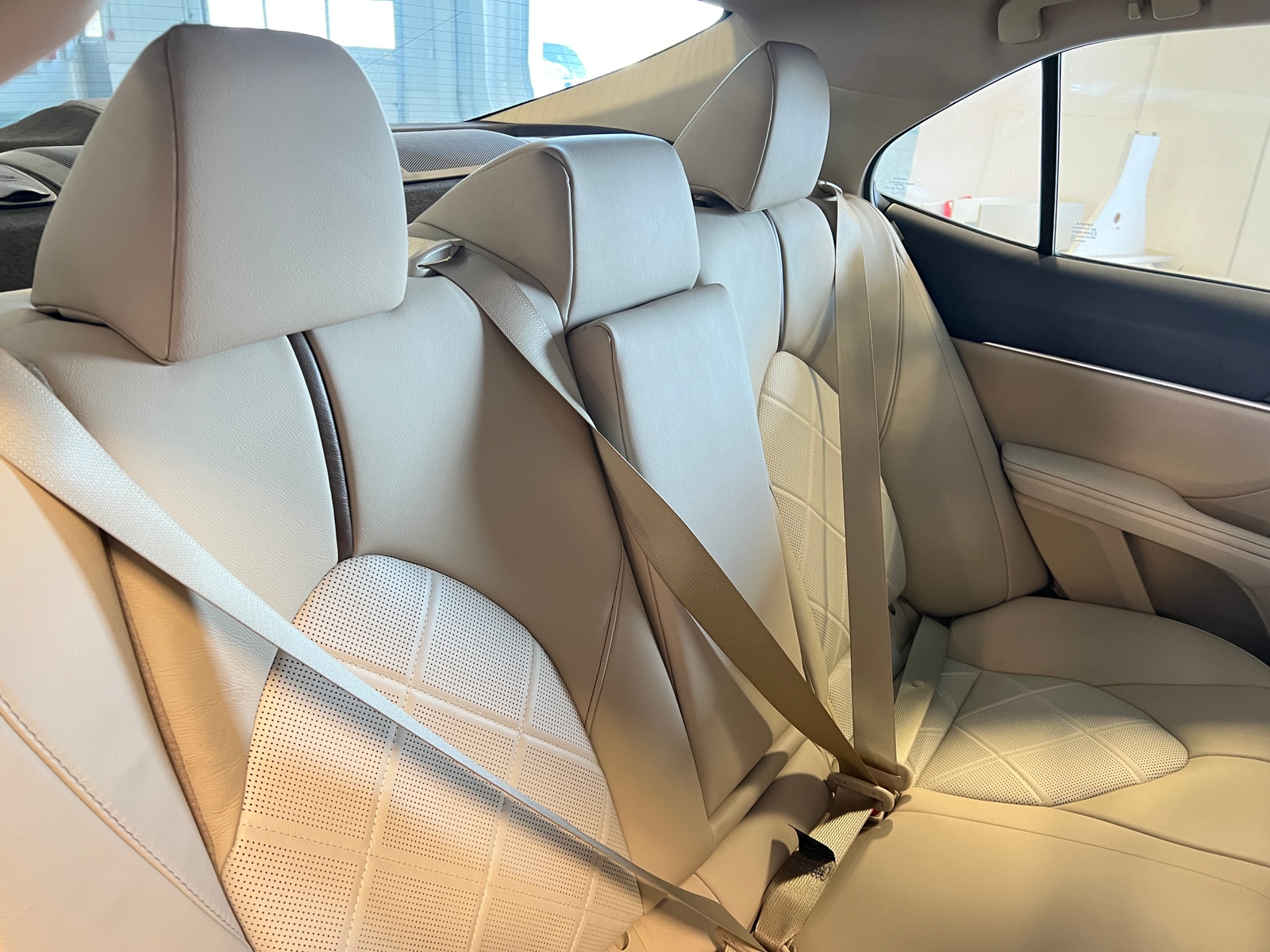 Thumbnail: 2019 Toyota Camry - 5