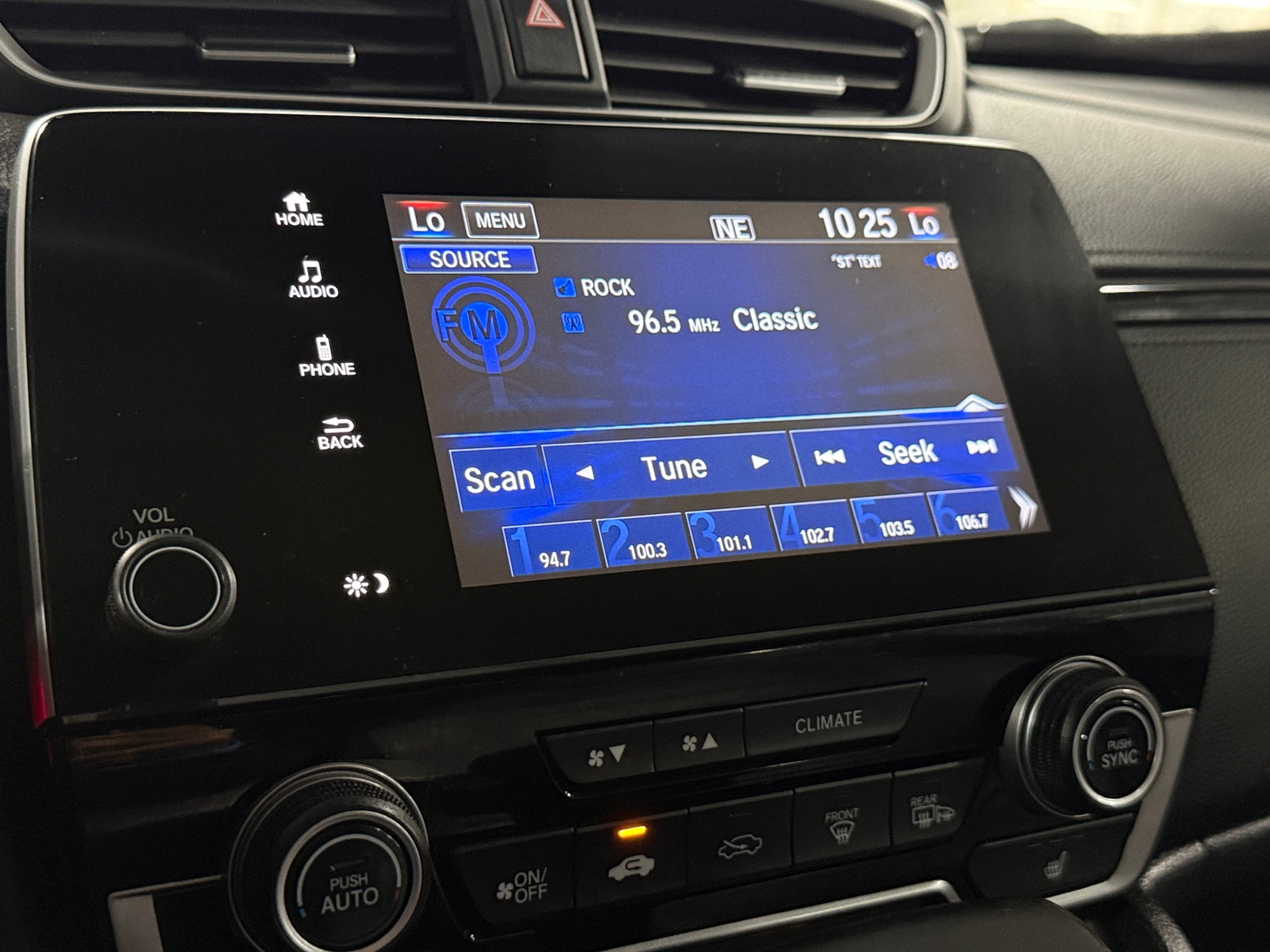 Thumbnail: 2017 Honda CR-V - 3