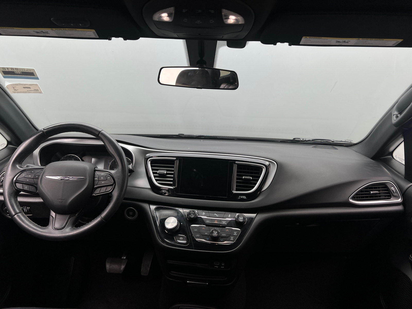 Thumbnail: 2018 Chrysler Pacifica - 2
