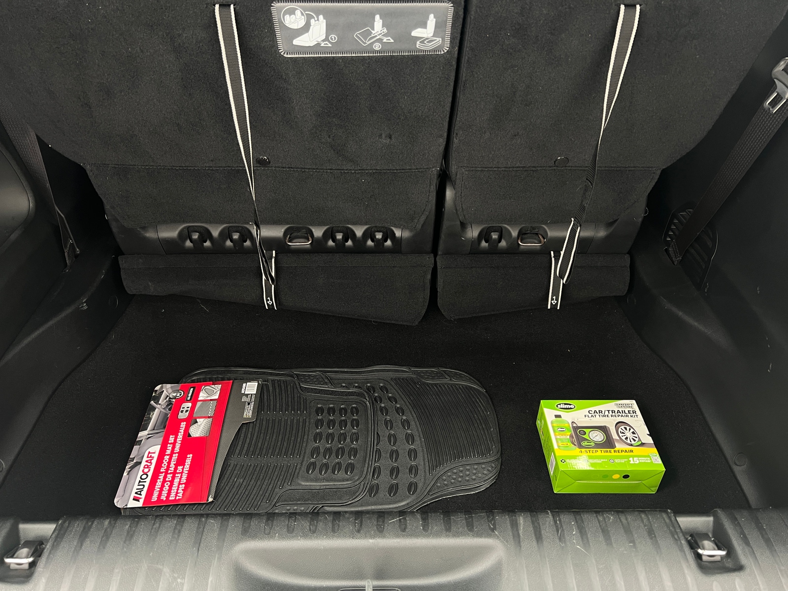 Thumbnail: 2018 Chrysler Pacifica - 6