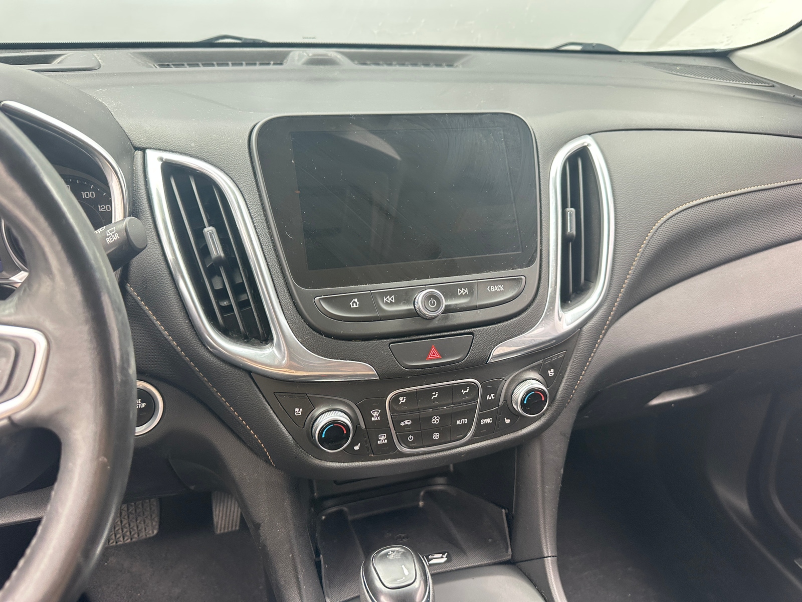 Thumbnail: 2020 Chevrolet Equinox - 3