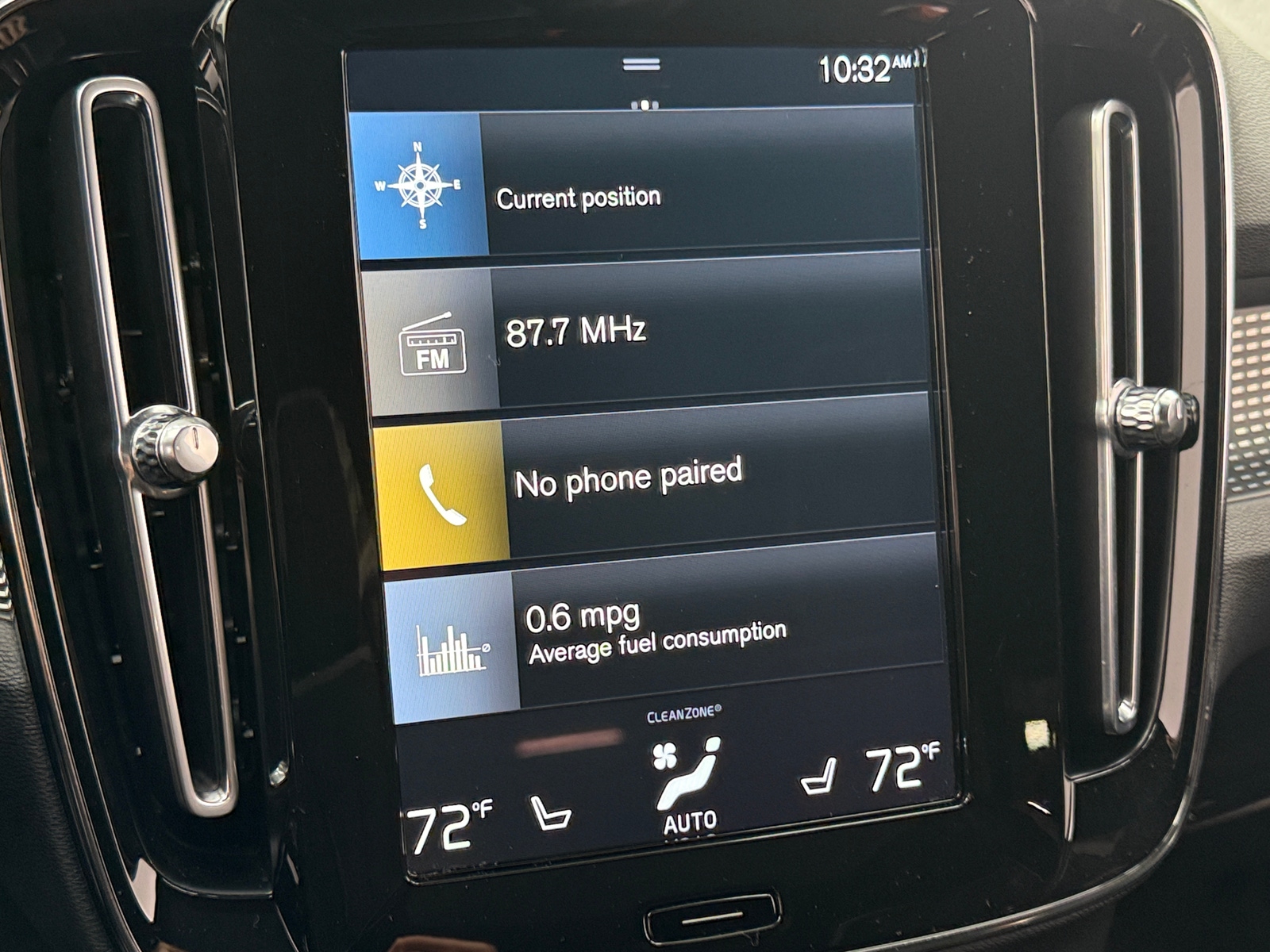 Thumbnail: 2021 Volvo XC40 - 3