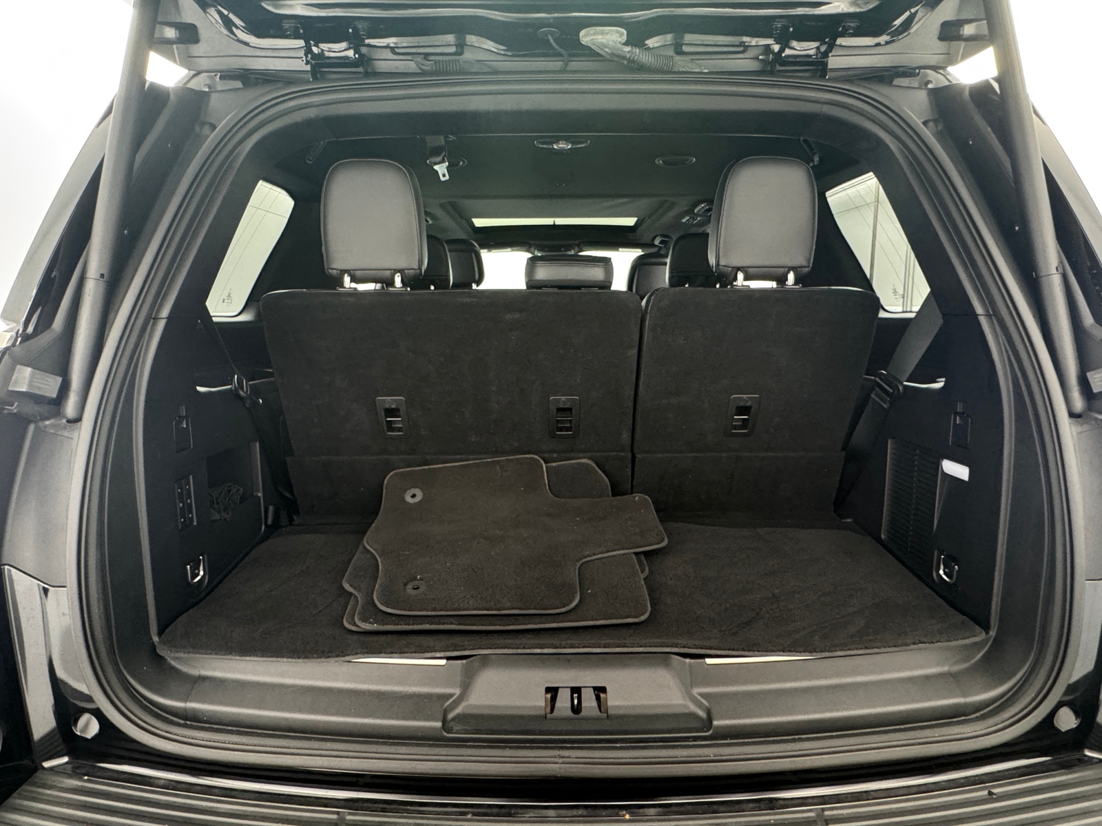 Thumbnail: 2019 Lincoln Navigator - 6