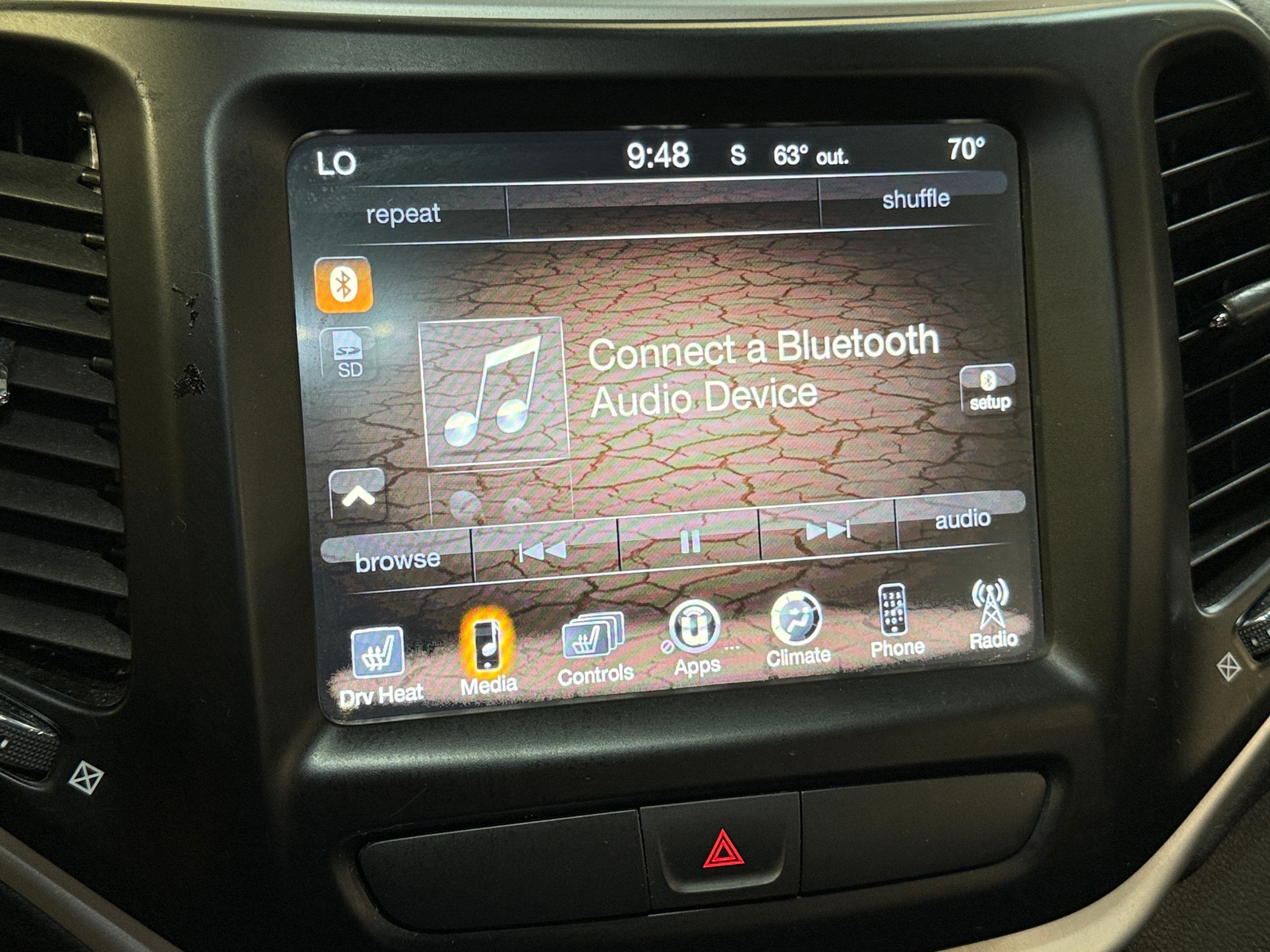 Thumbnail: 2018 Jeep Cherokee - 4