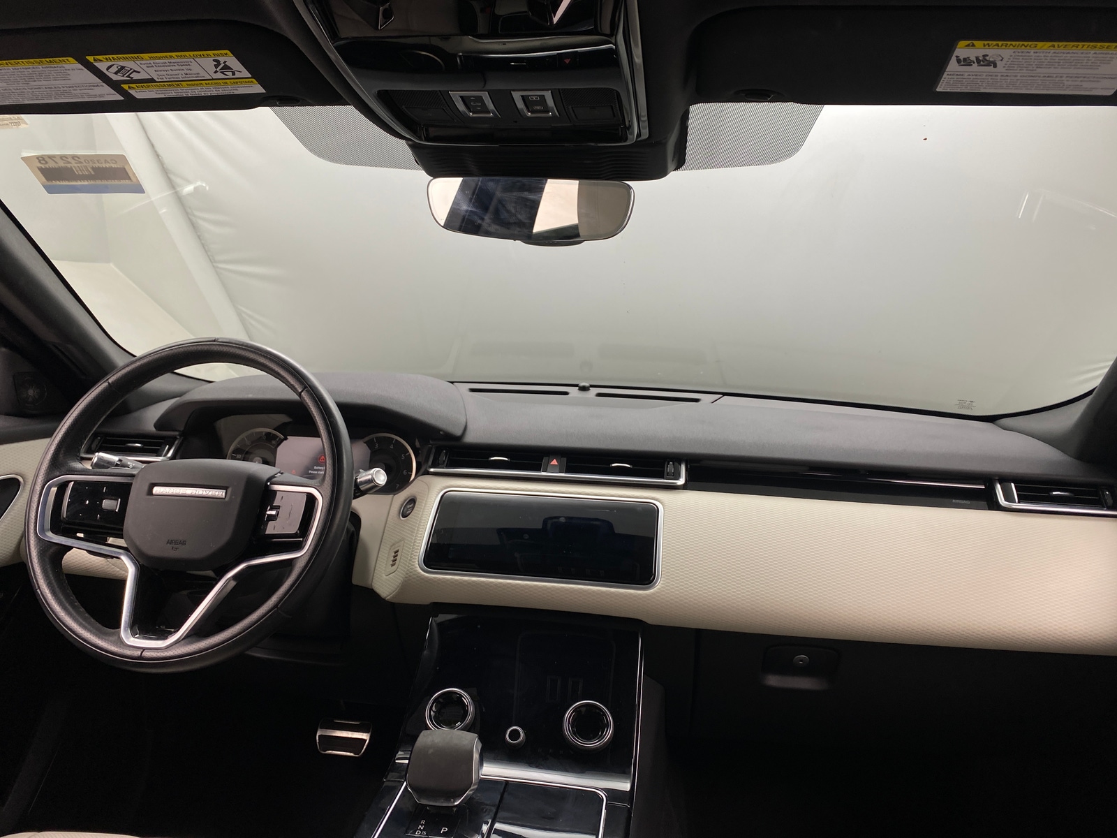 Thumbnail: 2022 Land Rover Range Rover Velar - 2