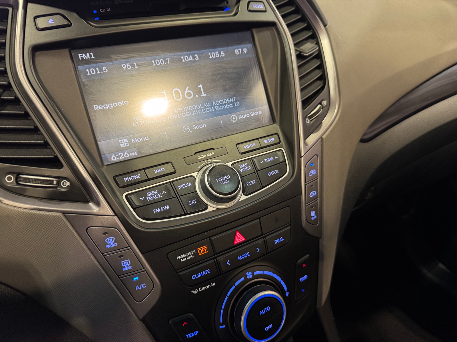 Thumbnail: 2016 Hyundai Santa Fe - 3