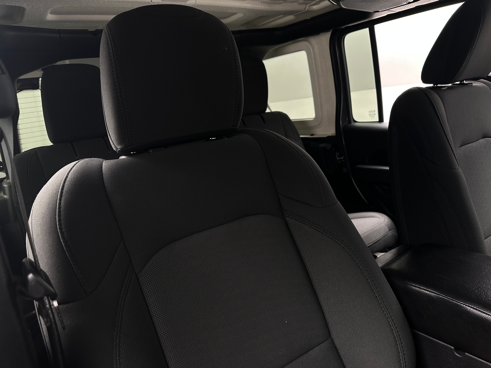 Thumbnail: 2019 Jeep Wrangler - 2