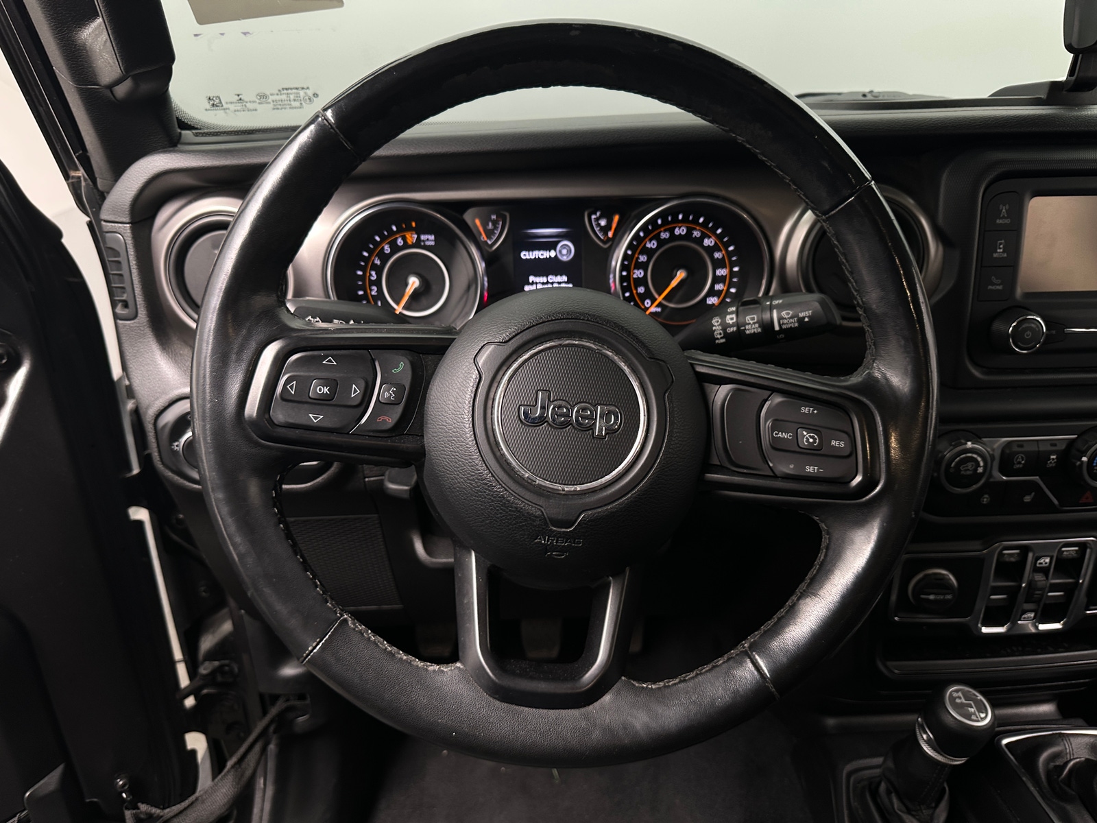 Thumbnail: 2019 Jeep Wrangler - 5