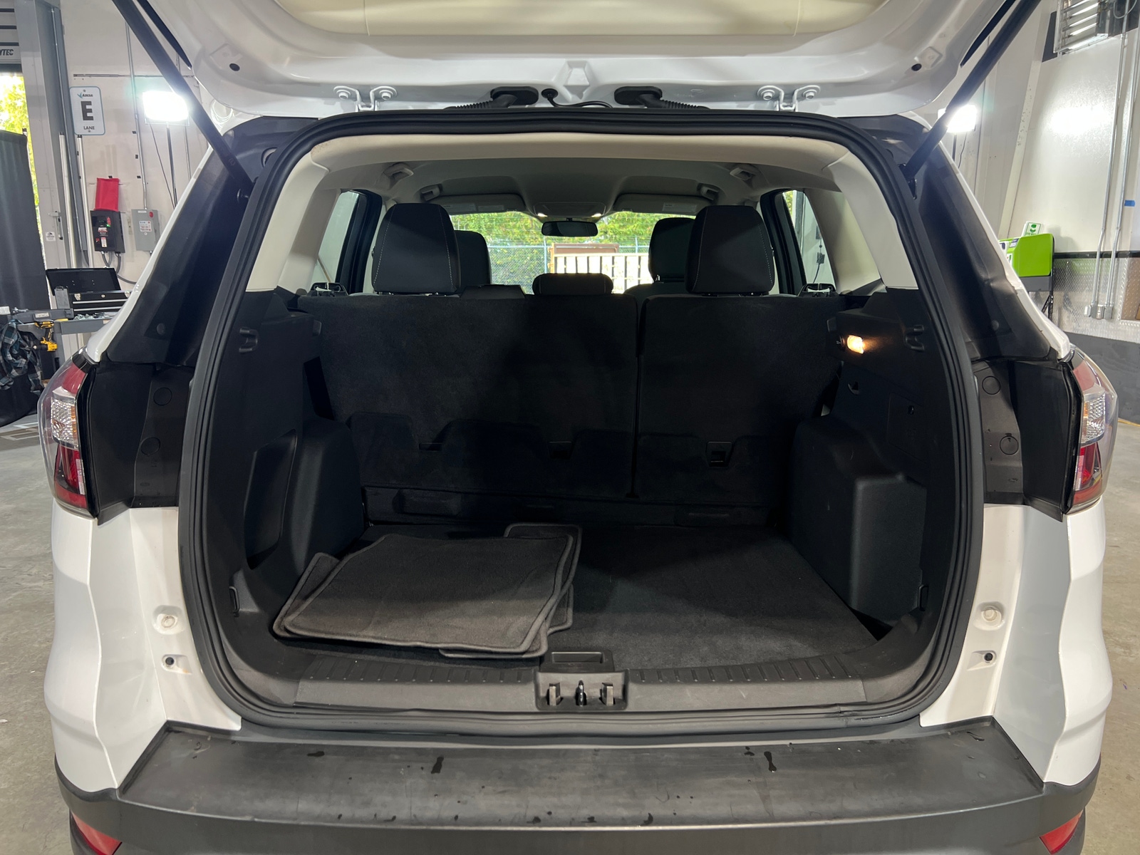 Thumbnail: 2018 Ford Escape - 7