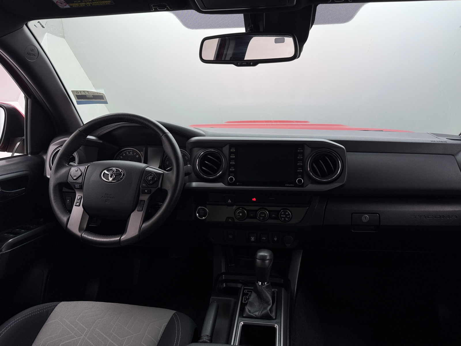 Thumbnail: 2020 Toyota Tacoma - 3