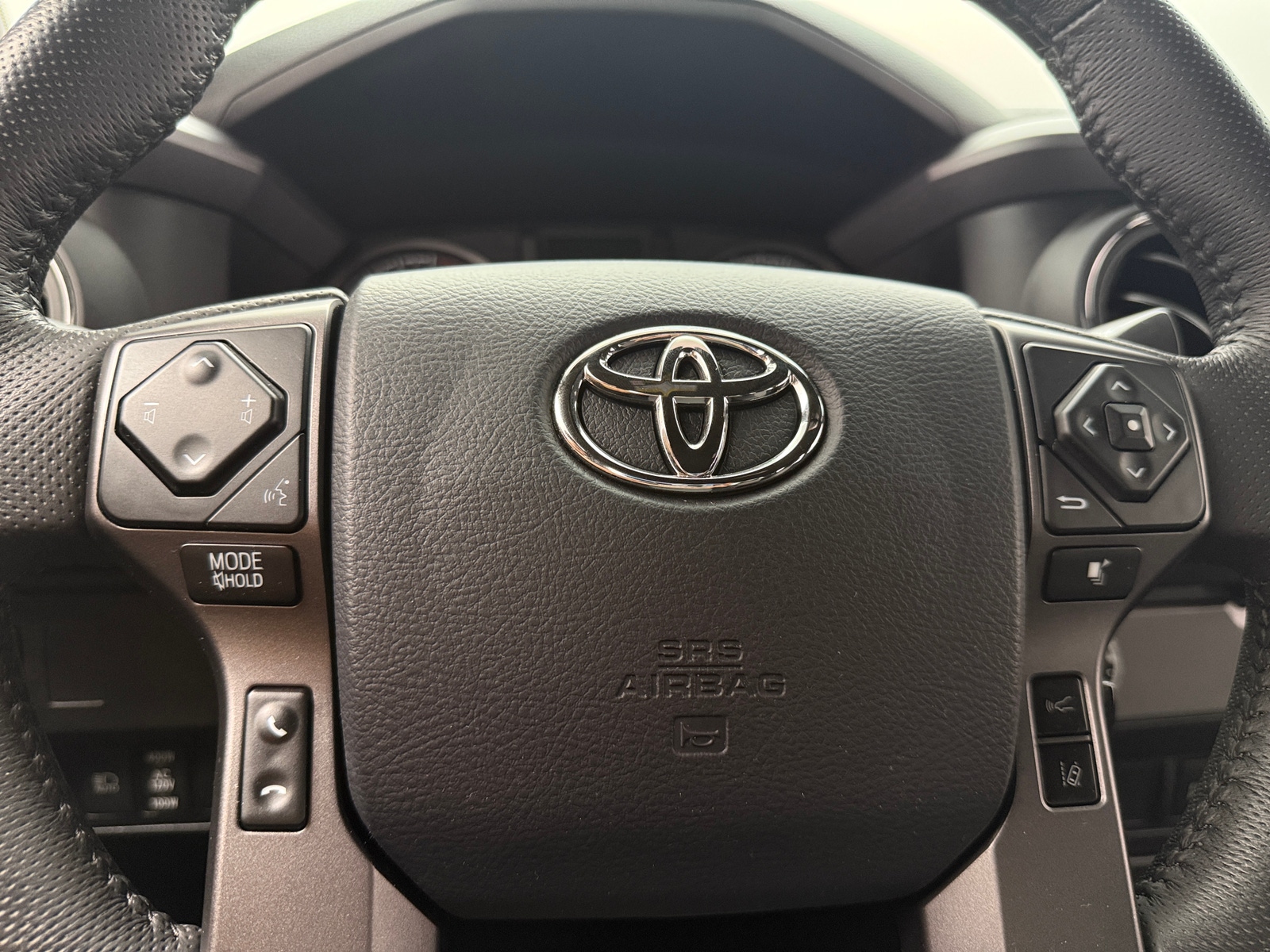 Thumbnail: 2020 Toyota Tacoma - 5